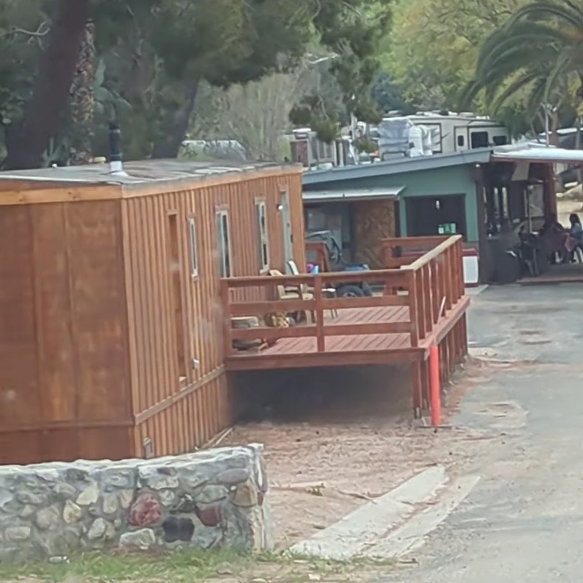 River's End RV Park, Pub and BBQ Santa Clarita