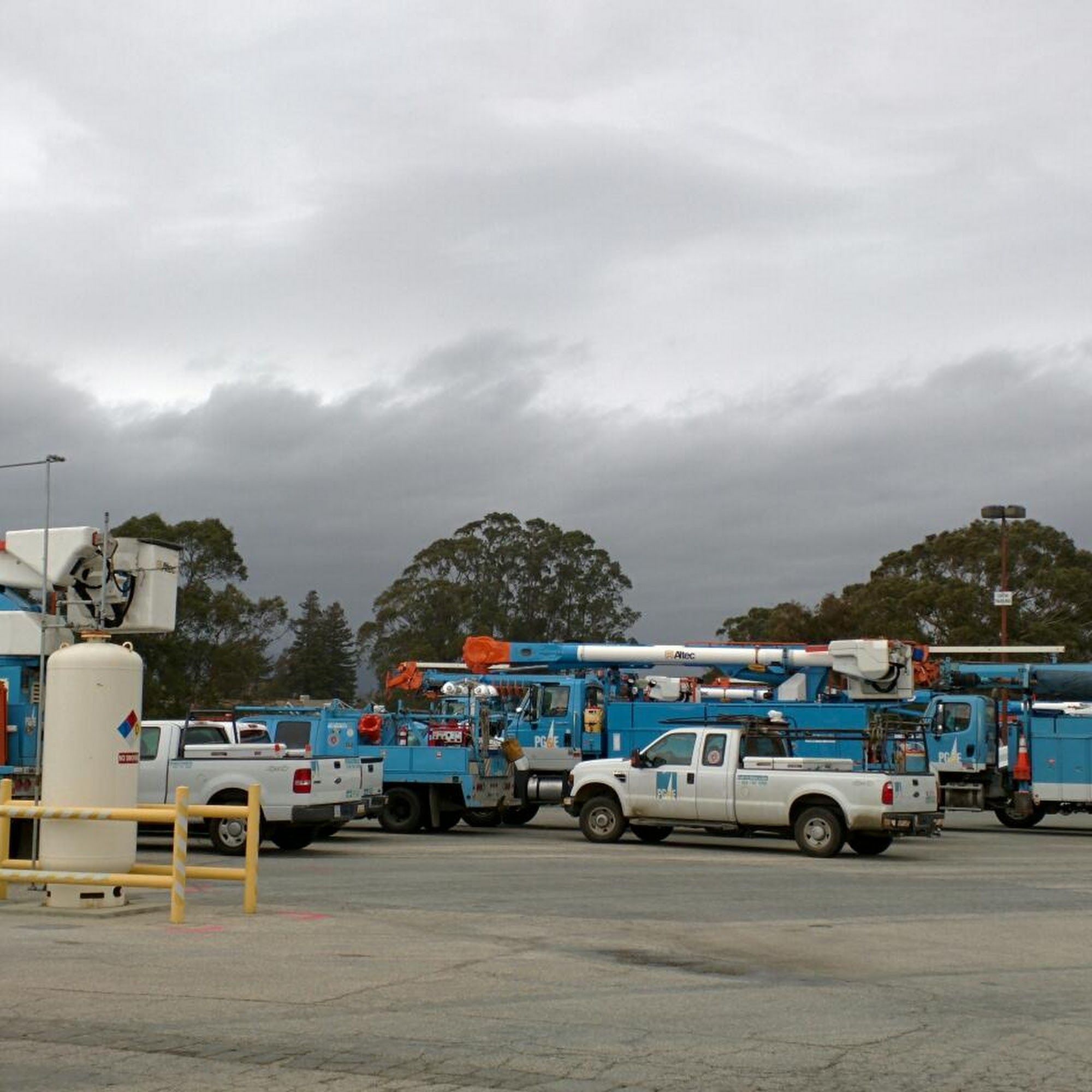 PG&E Services Center Santa Cruz