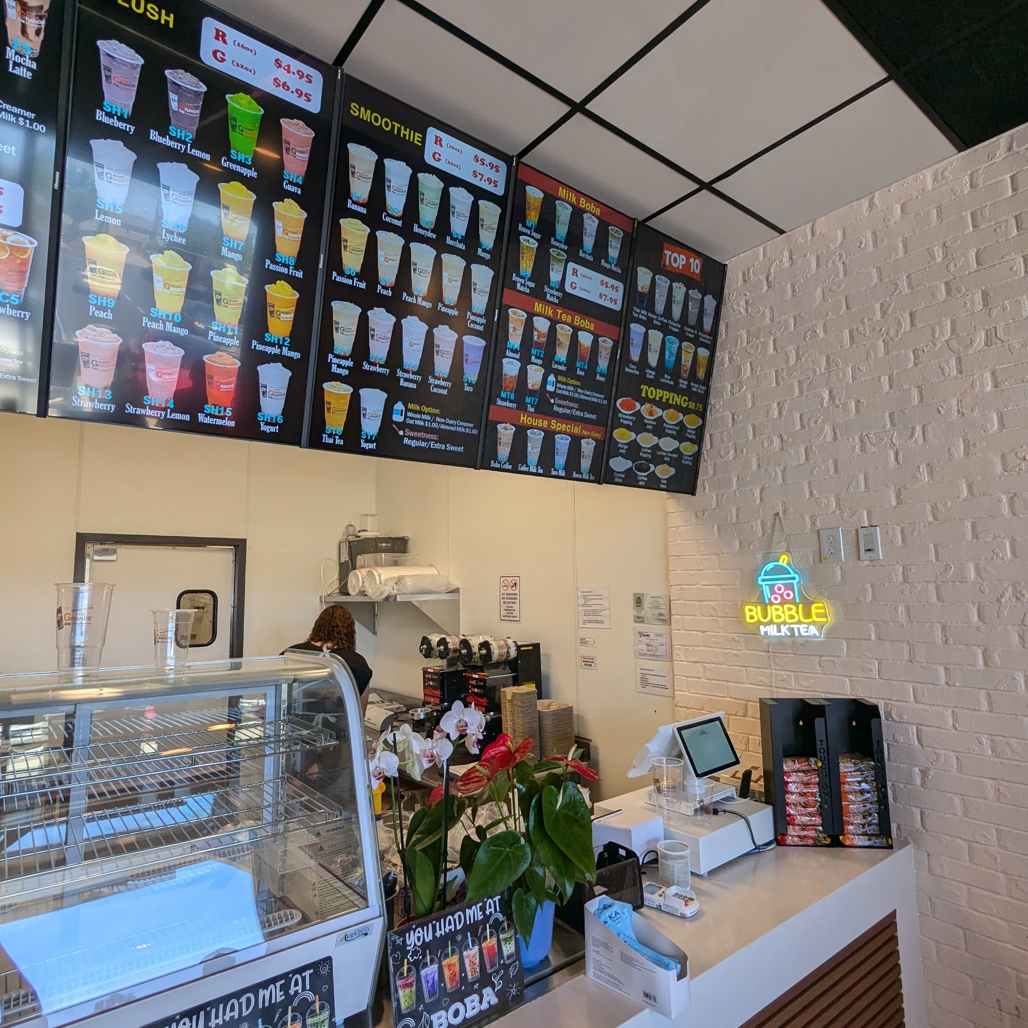 MOONBEAM Boba & Kitchen Santa Maria