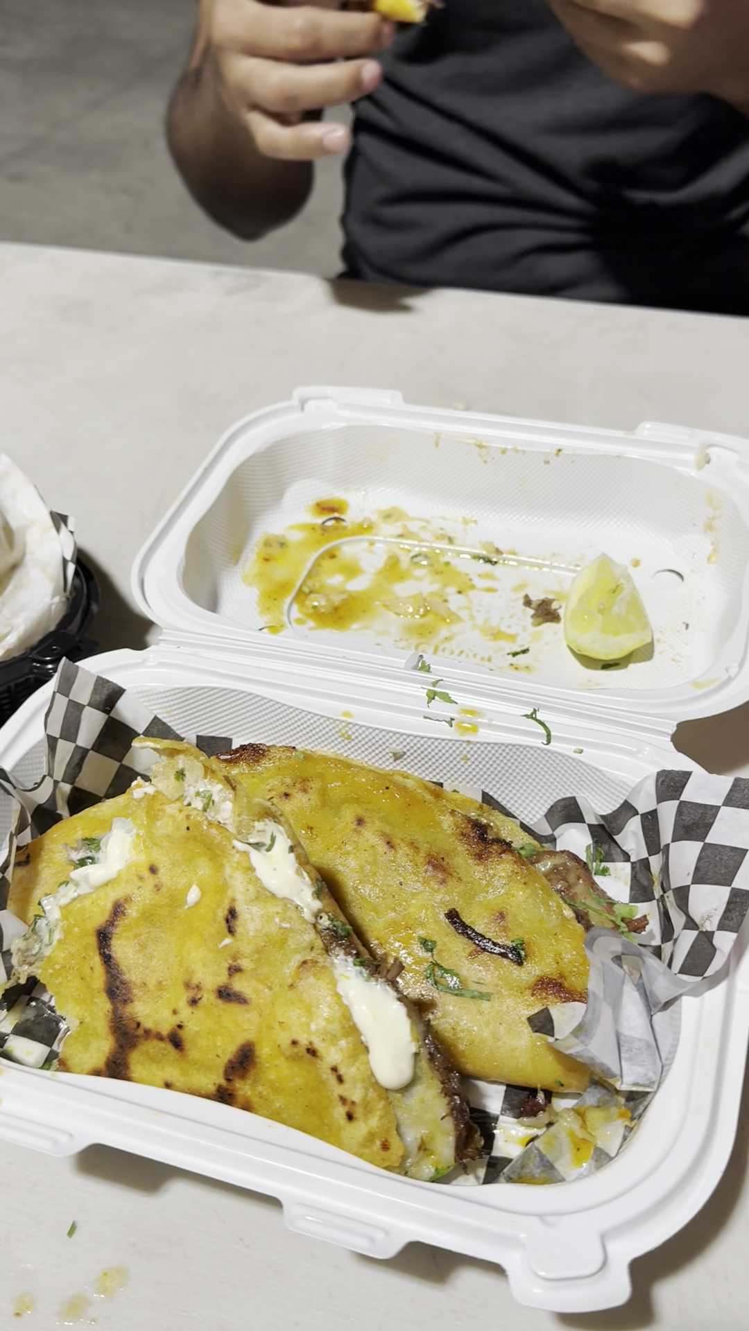 Cali Tacos Y Birrias Menu