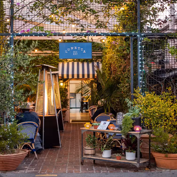 Photo credit: opentable