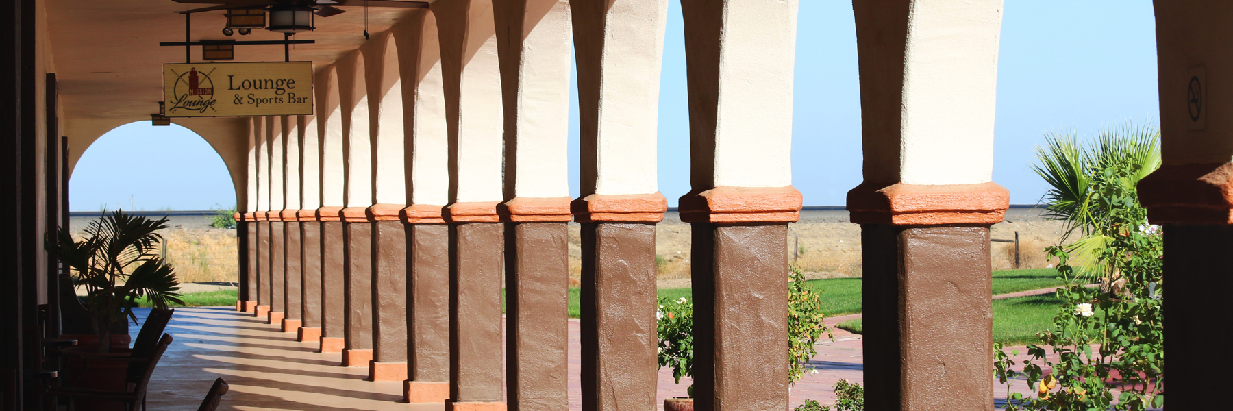 Mission Lounge Santa Nella