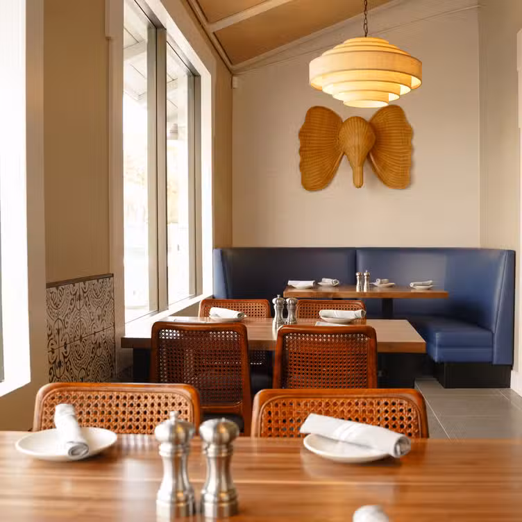 Photo credit: opentable