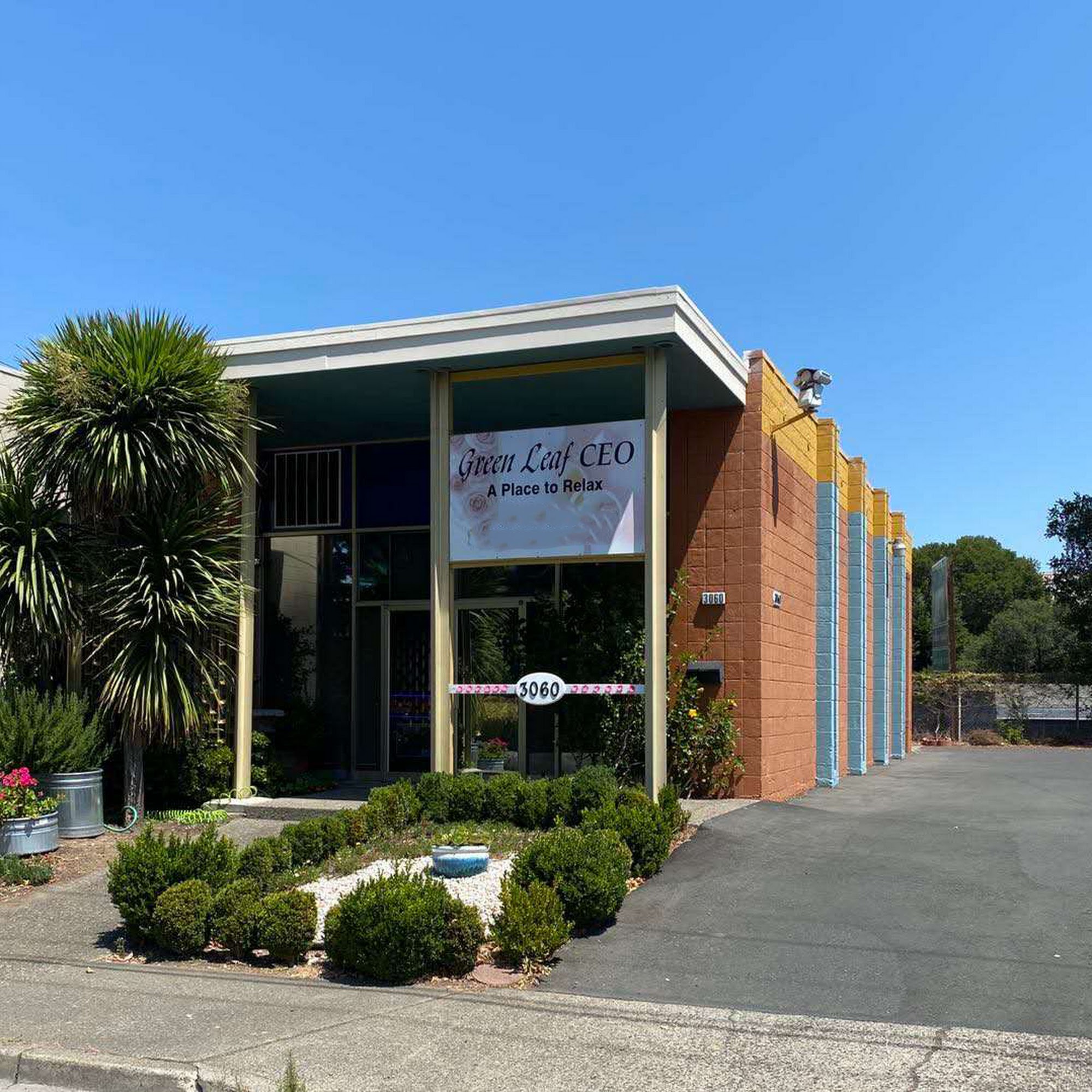 Green Leaf Company 3060 Cleveland Ave, Santa Rosa California 95403