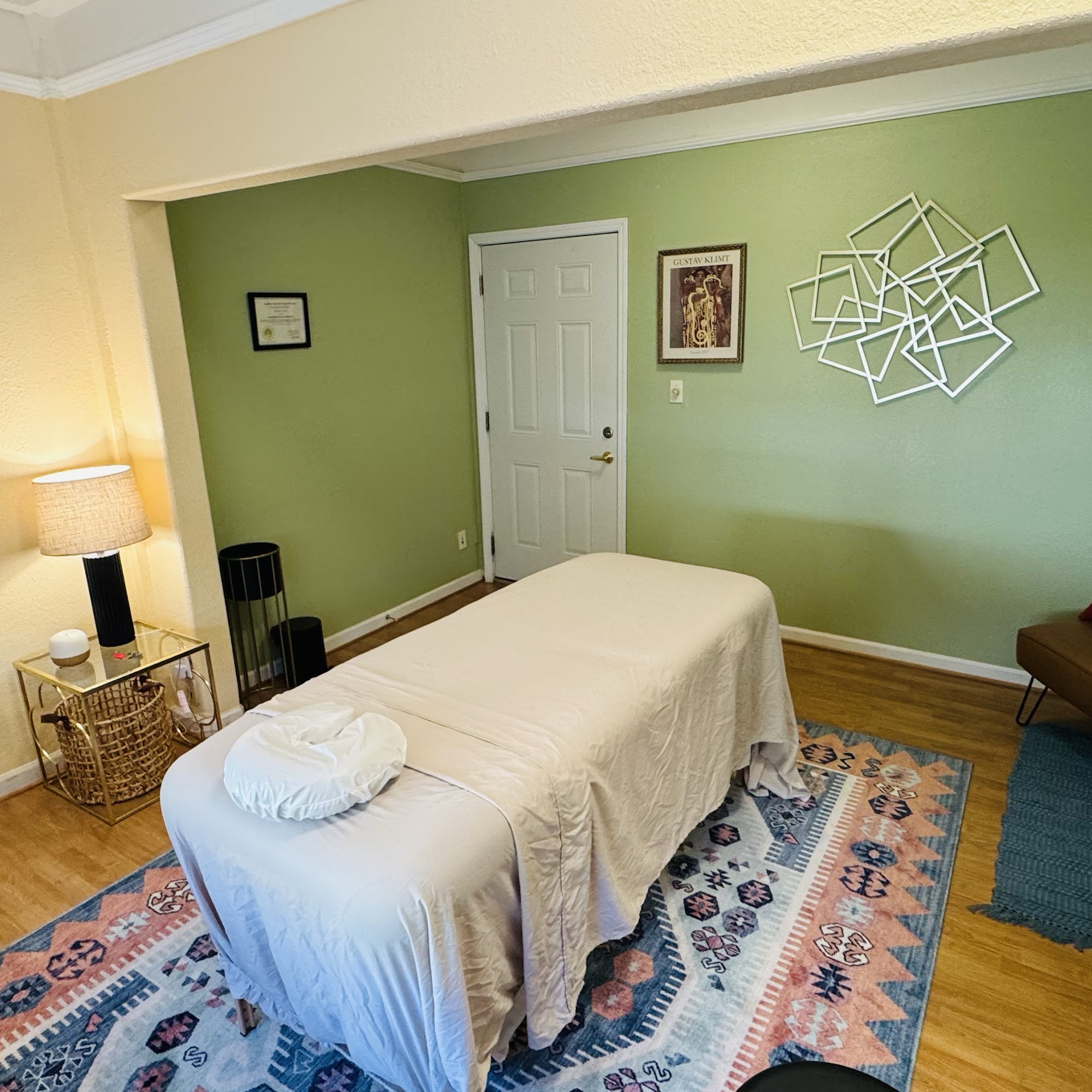 Davide Tiso Neuromuscular Massage 1815 4th St, Santa Rosa California 95404