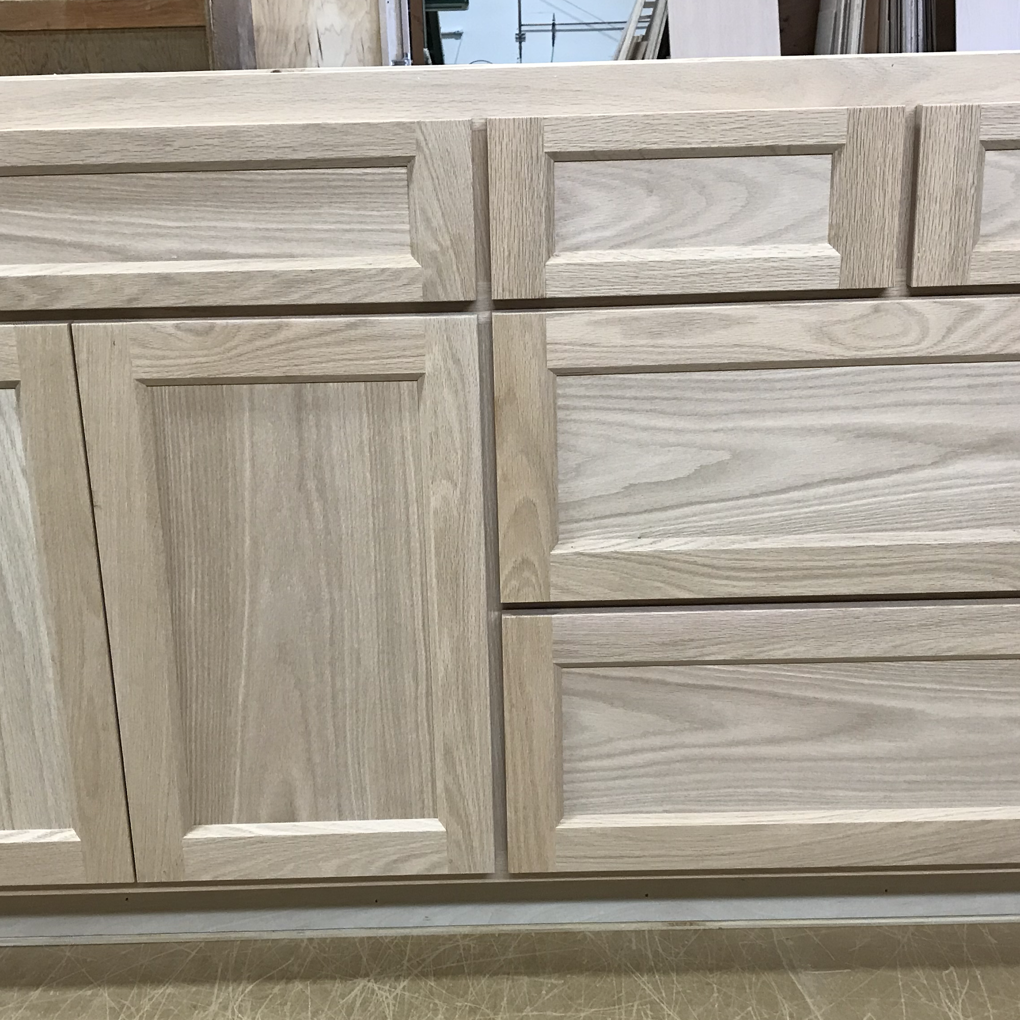 R & B Custom Cabinets