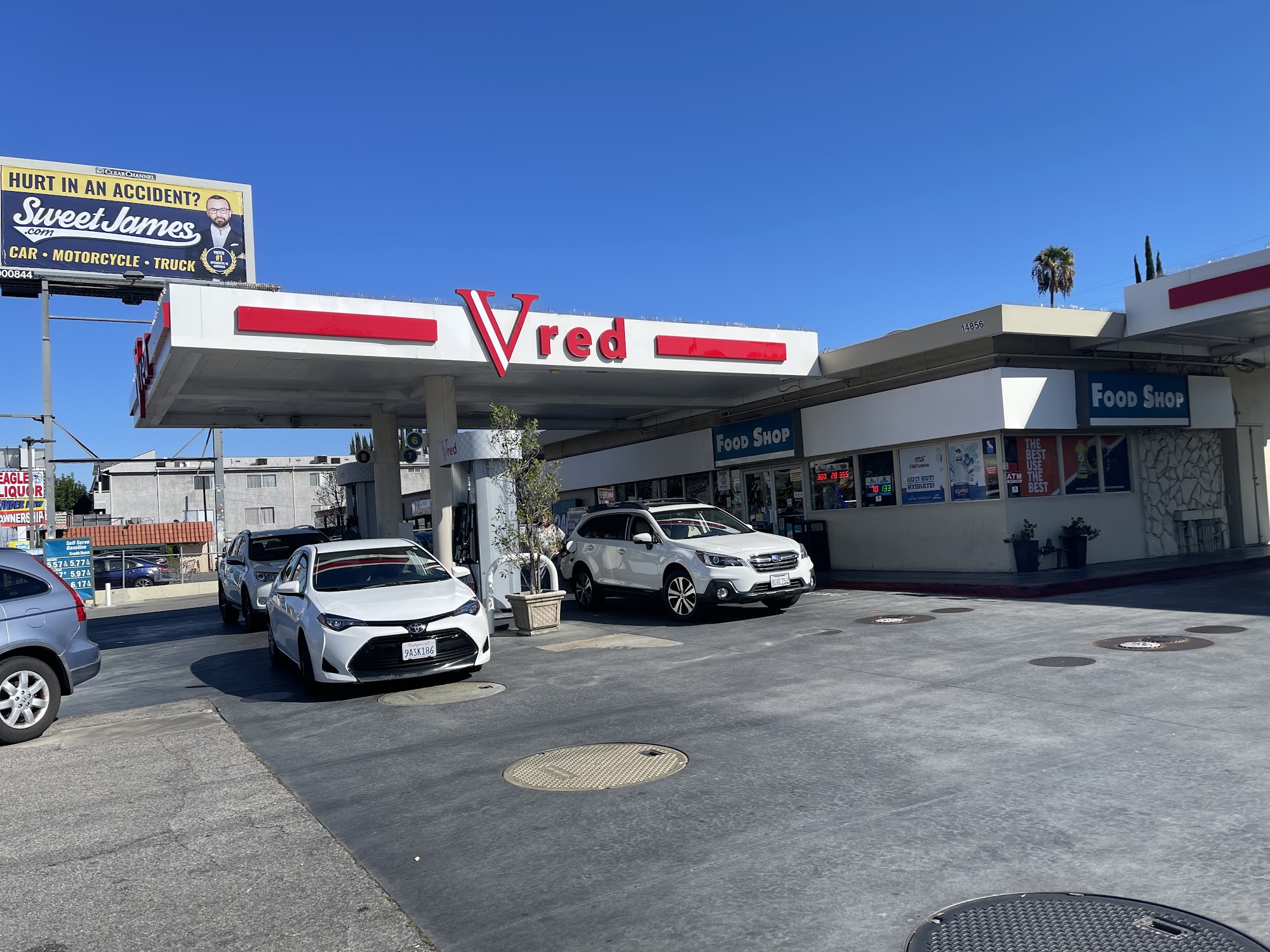 Vred Magnolia Sherman Oaks