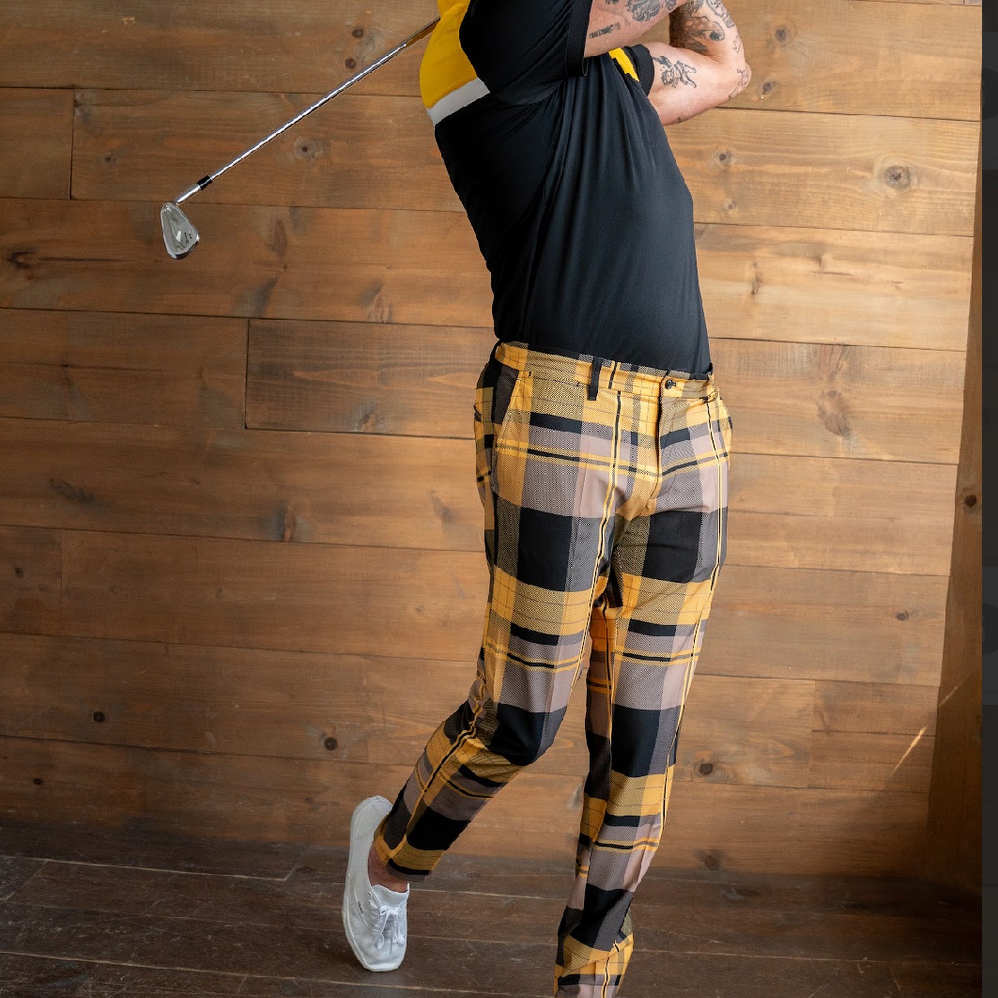 Flynn Golf Lab 15250 Ventura Blvd, Sherman Oaks California 91403