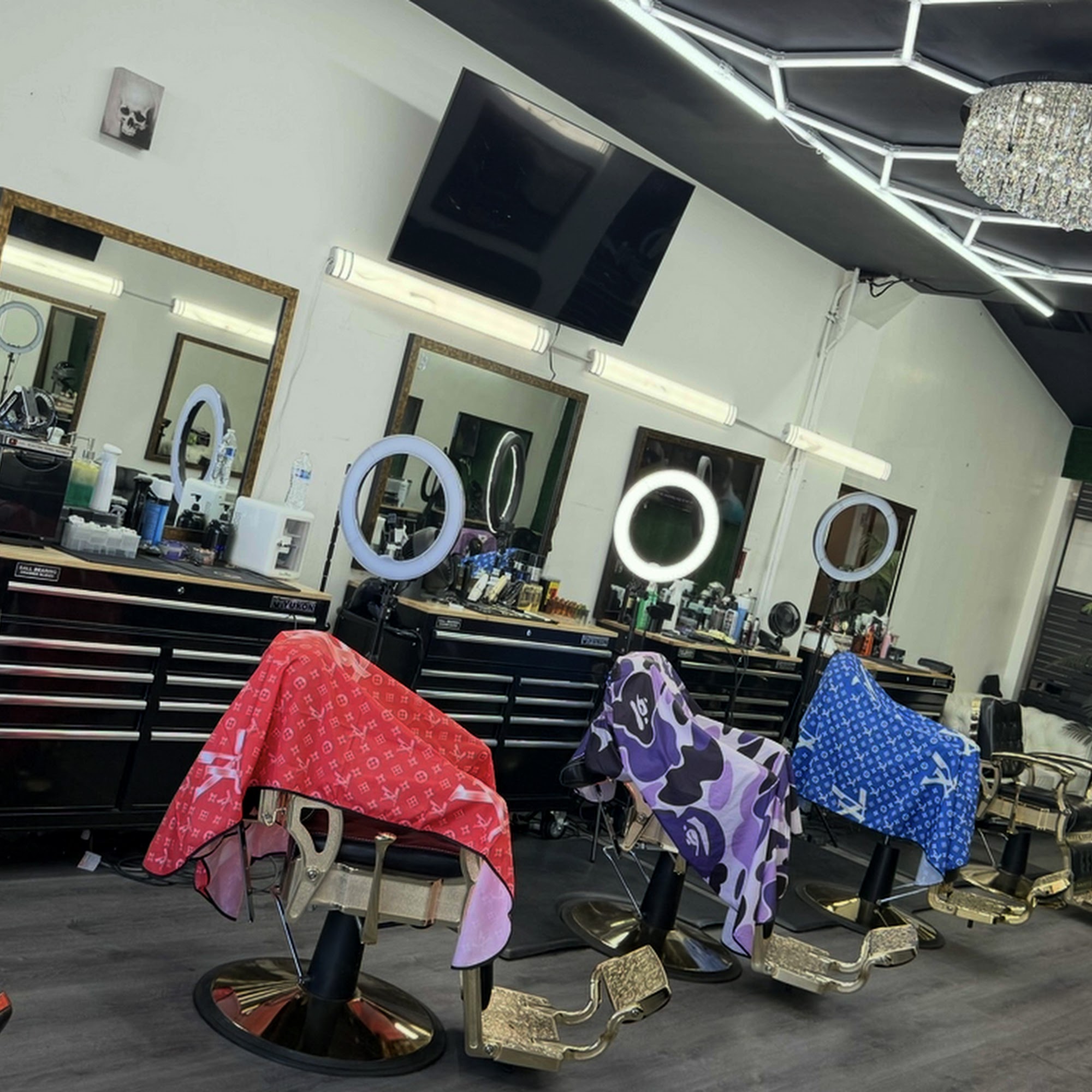 Rock paper scissors barbershop 14442 Magnolia Blvd, Sherman Oaks California 91423