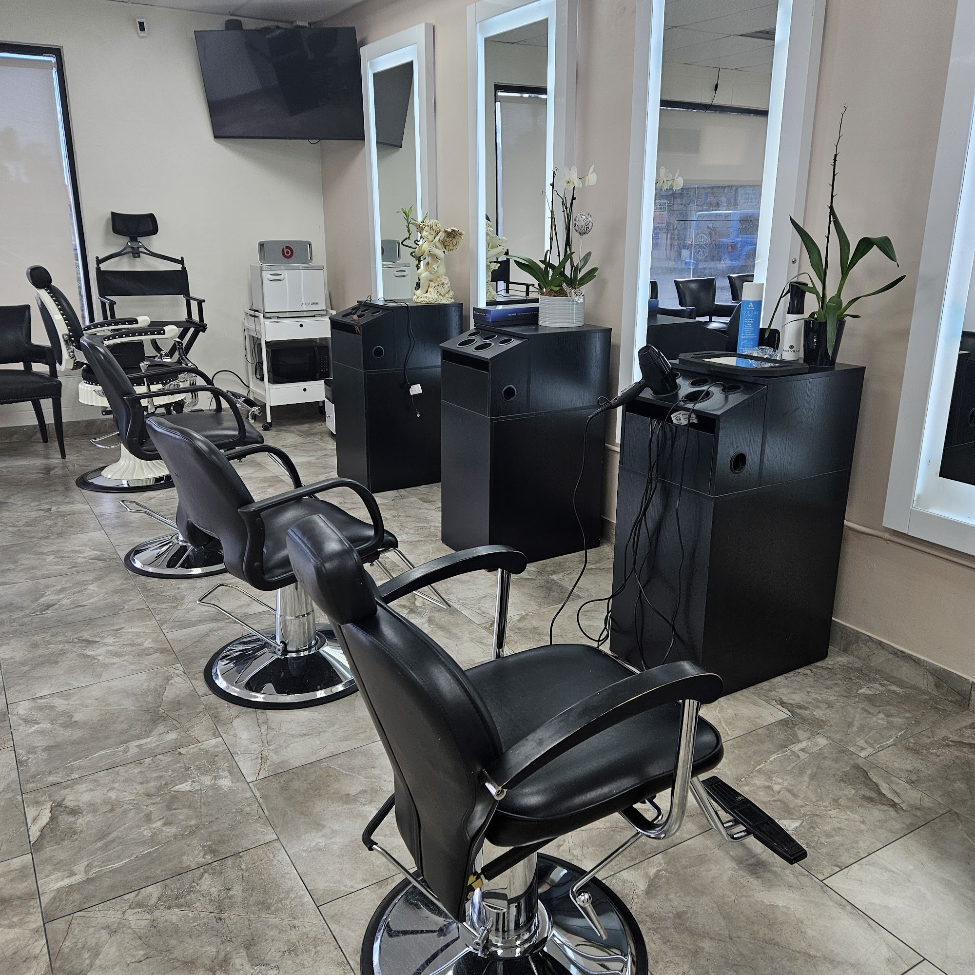 BLOSSOM BEAUTY & SPA