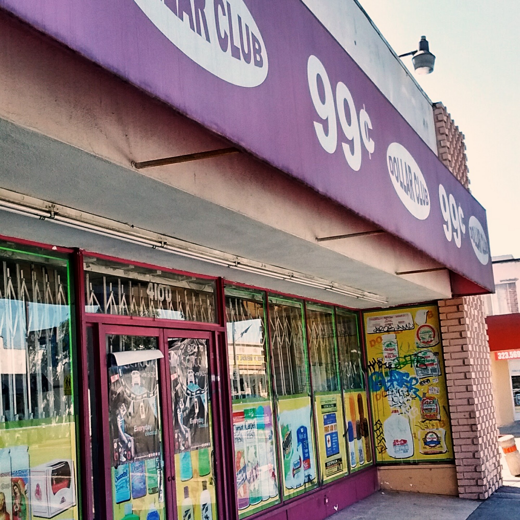 99 Cents Dollar Club South Gate