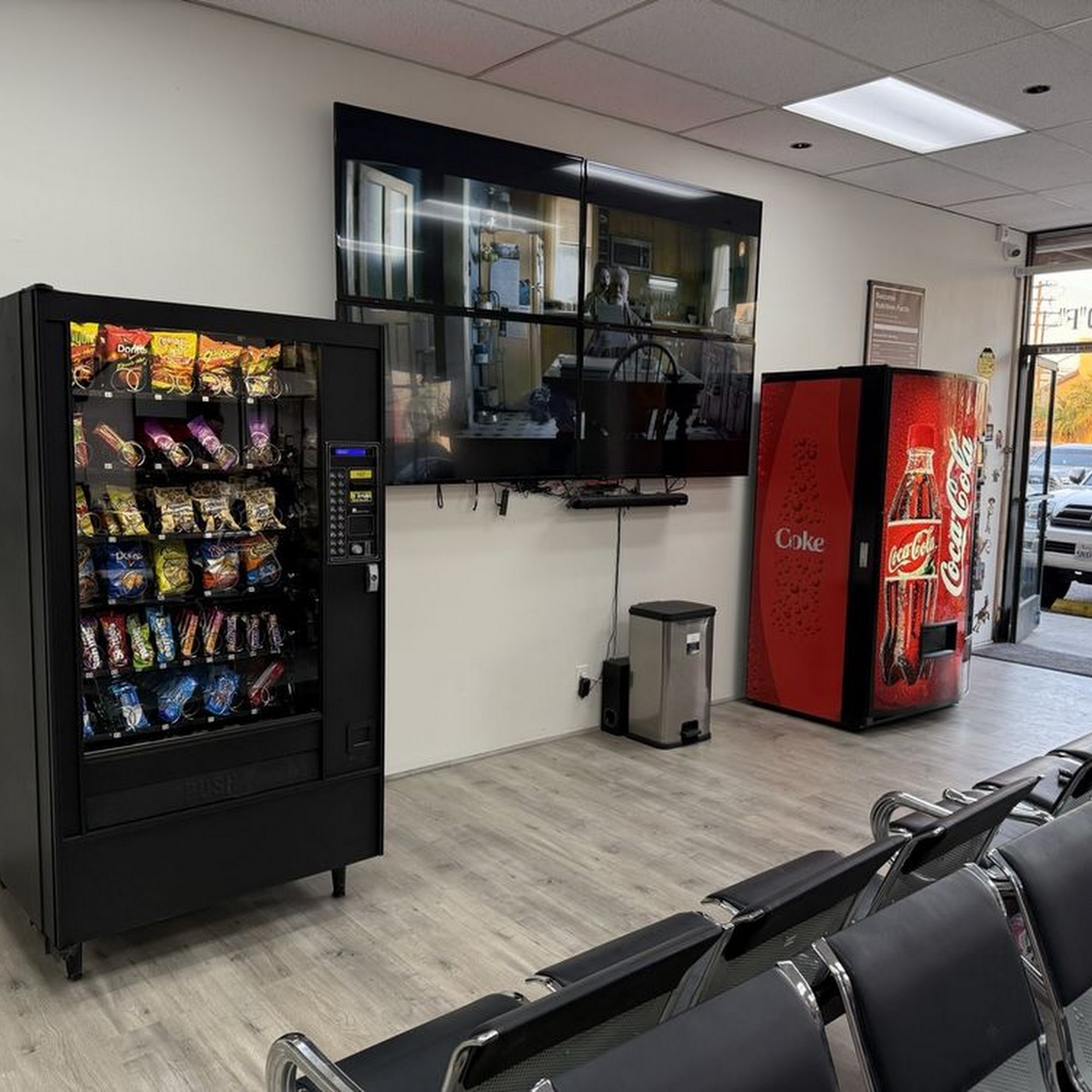 Cortes El Chavalon 5720 Imperial Hwy. # F, South Gate California 90280