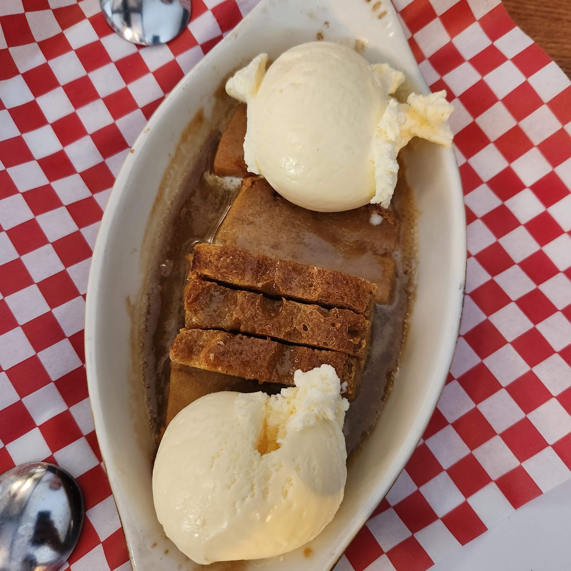 MacDuff's Pub South Lake Tahoe