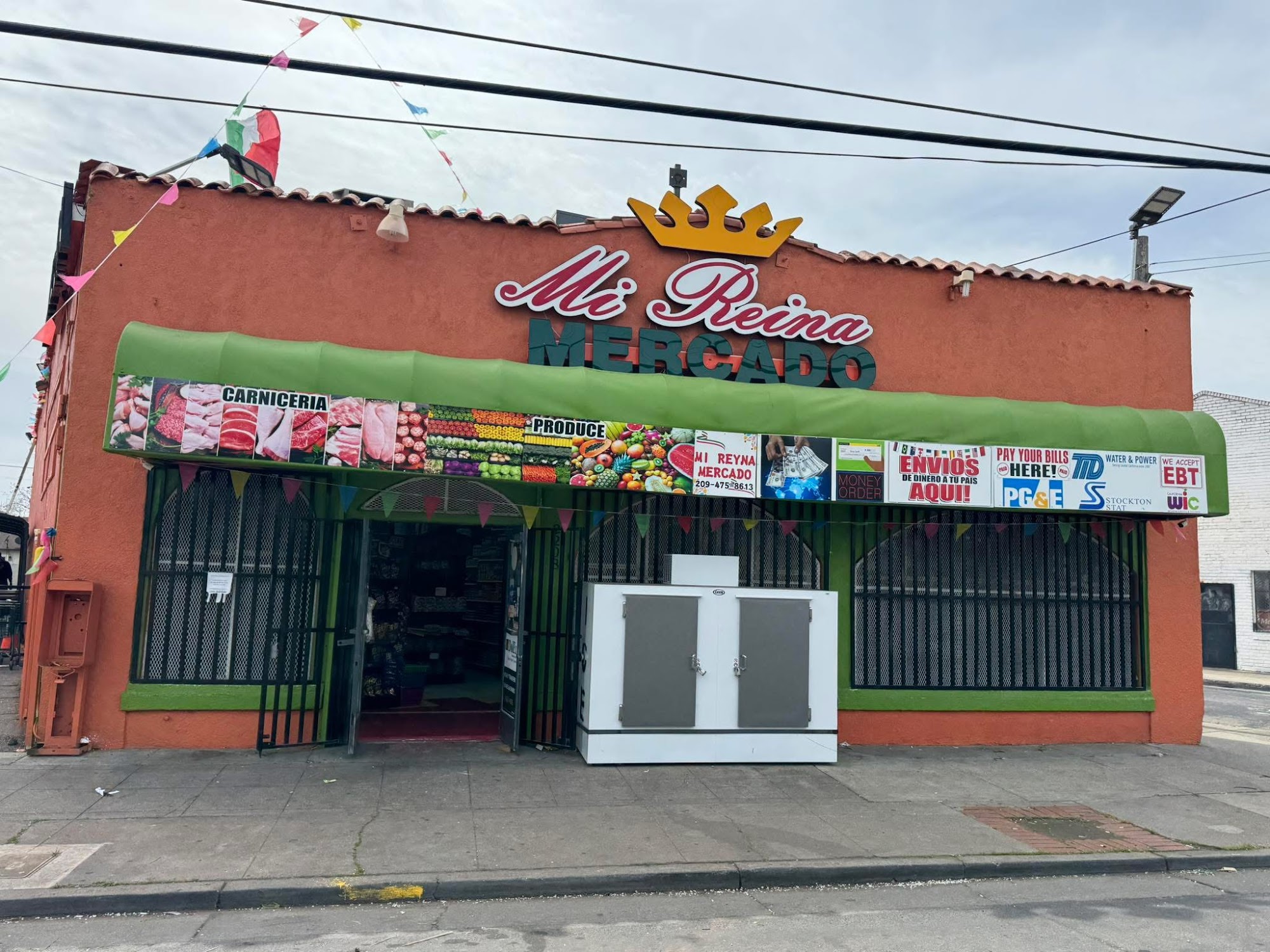 Mi Reina Mercado Stockton