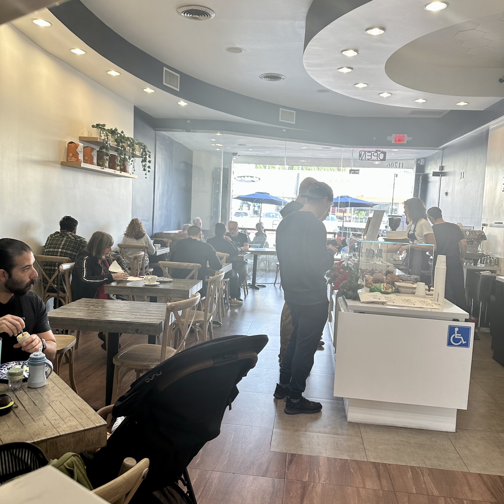 Saint Coffee Shop Studio City