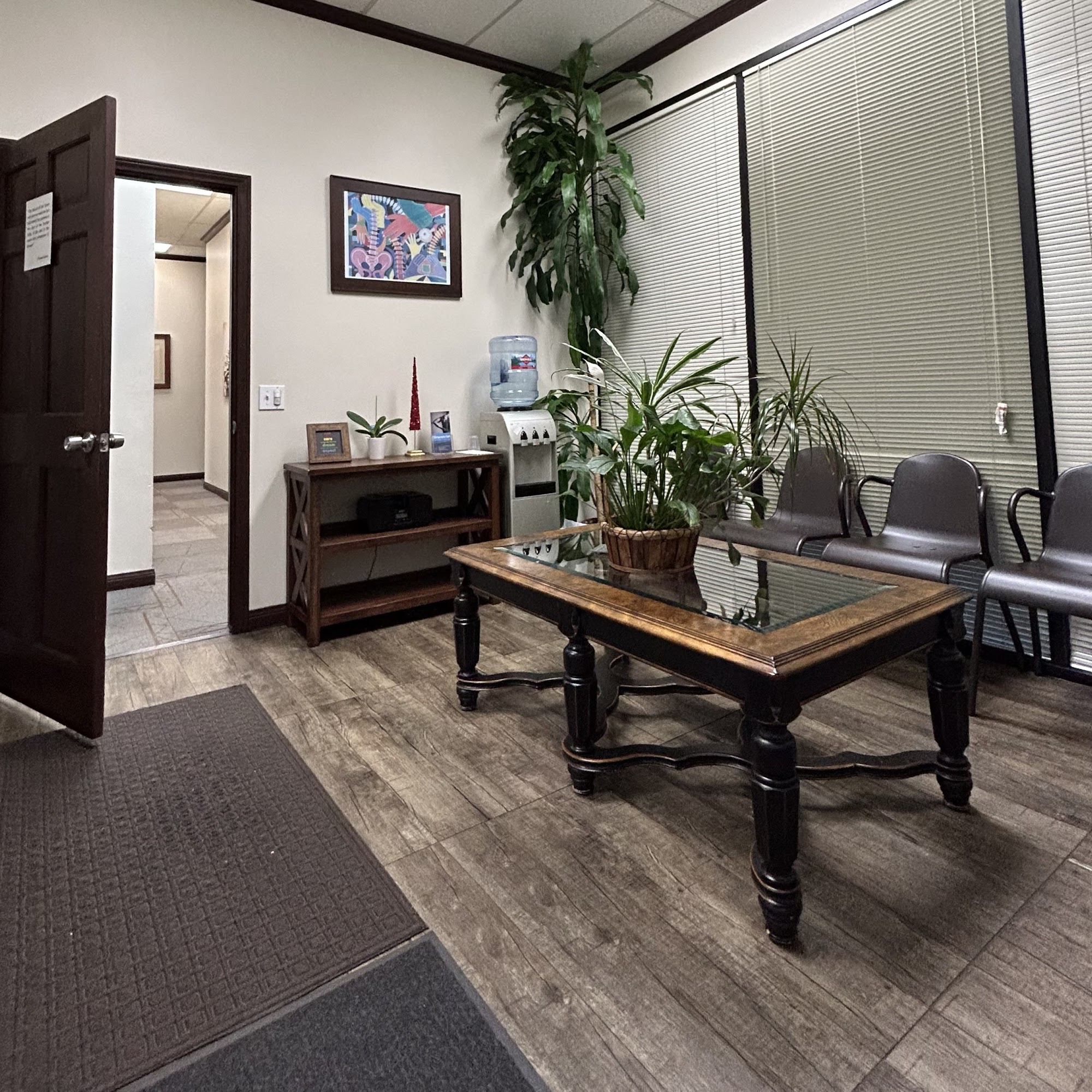 Studio City Chiropractors 13223 Ventura Blvd Ste D, Studio City California 91604