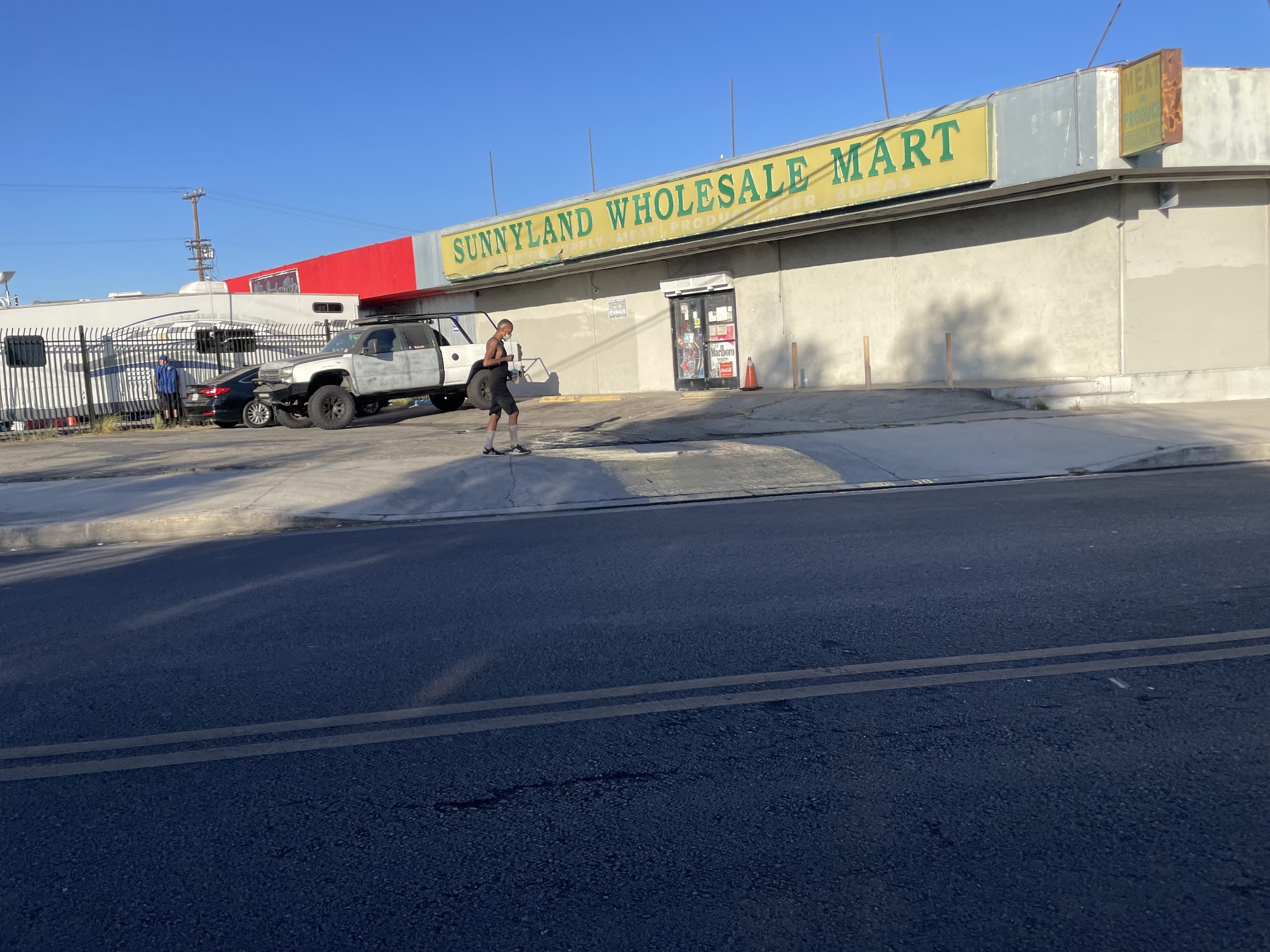 Sunland Wholesale Mart Sun Valley