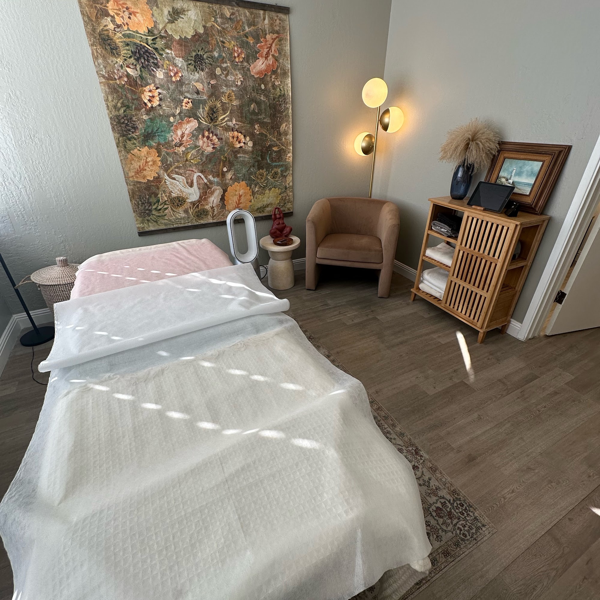 Krasa Studio 510 S Mathilda Ave #10, Sunnyvale, CA 94086