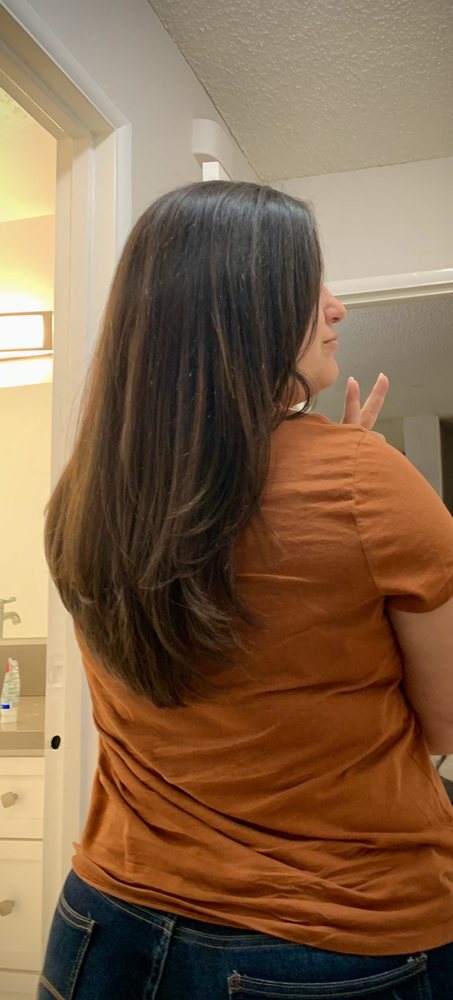 Esther's Haircutting Studio