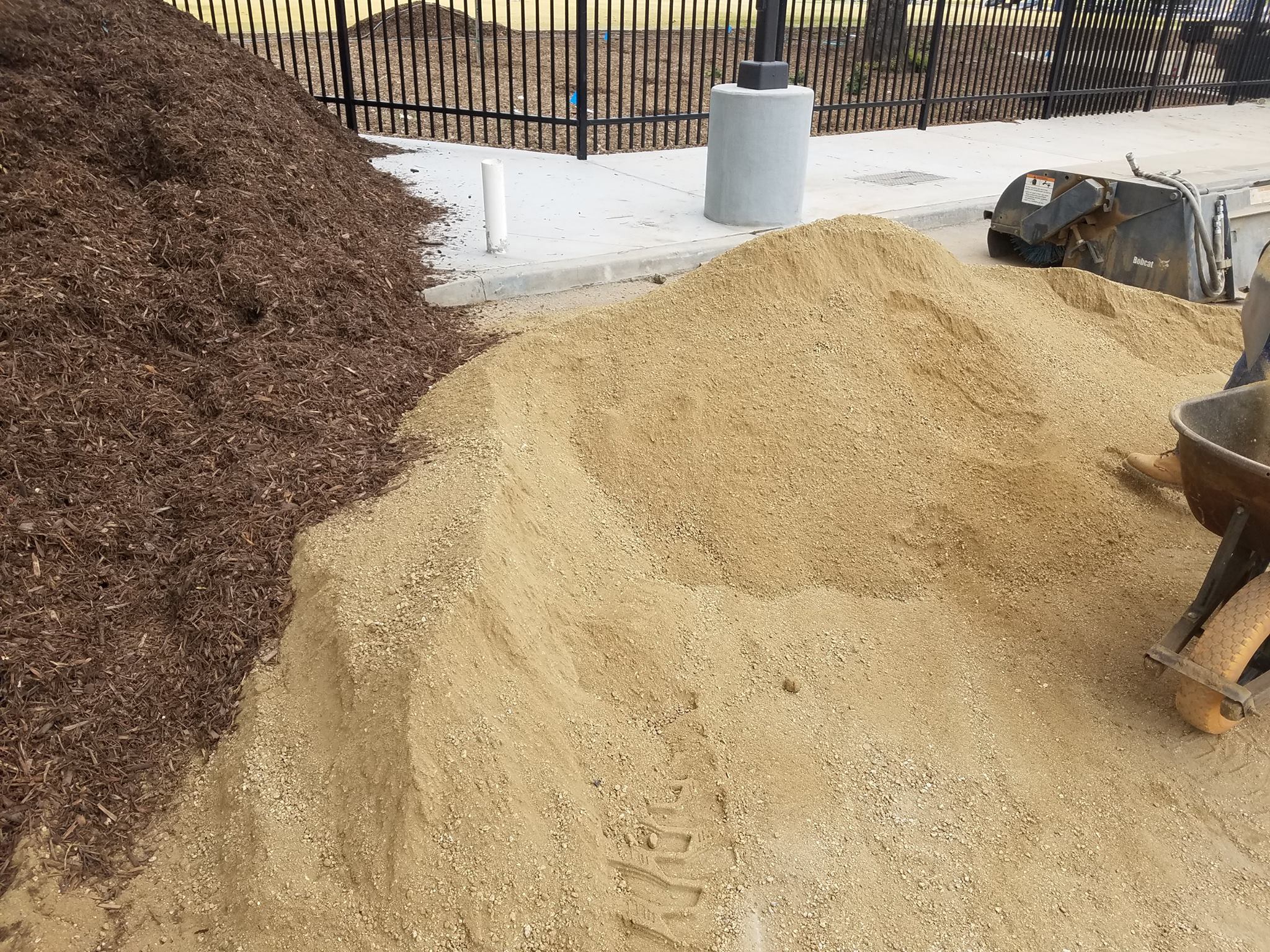 Senel Construction