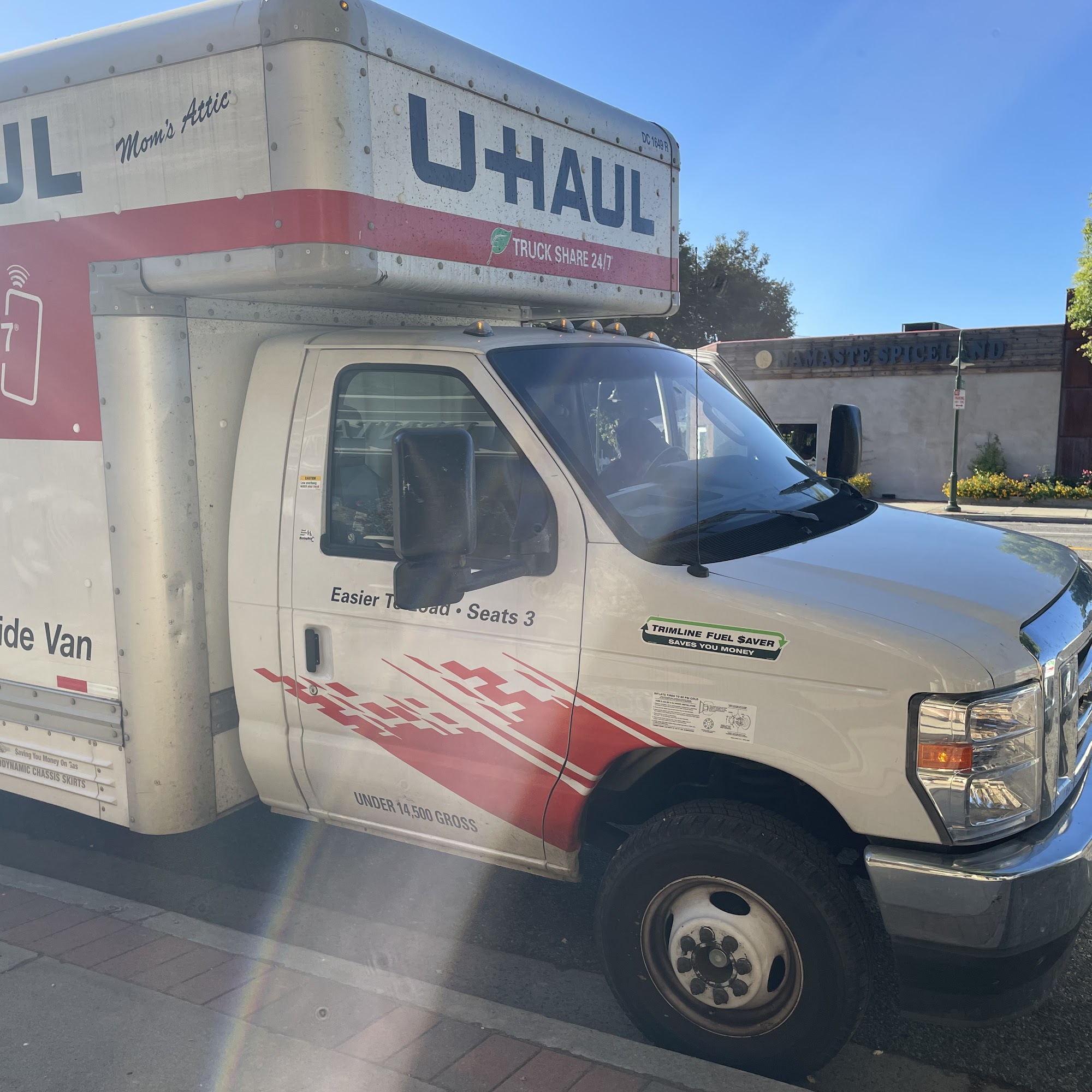 U-Haul Neighborhood Dealer Thousand Oaks