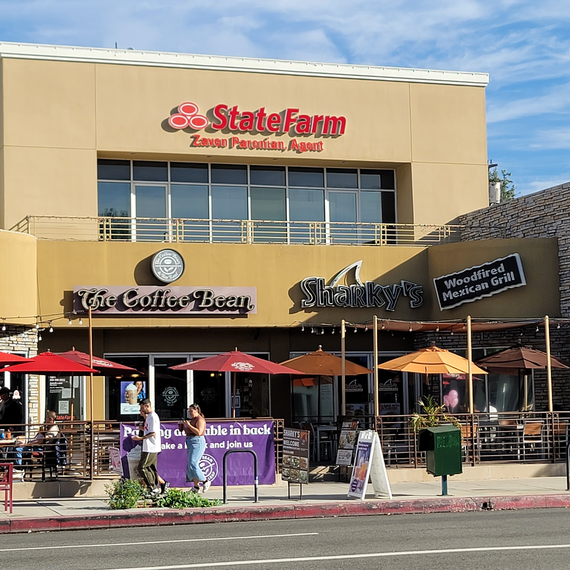 Sharky's Woodfired Mexican Grill Toluca Lake