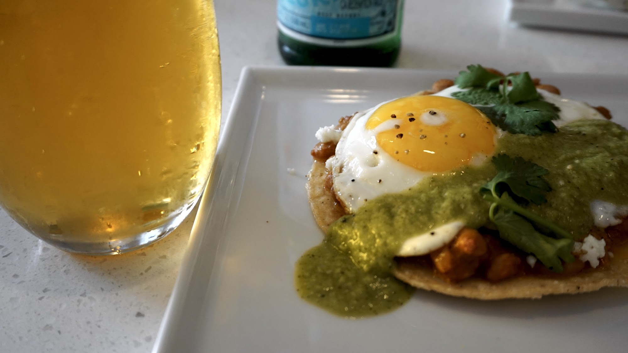 Hungry Crowd Toluca Lake