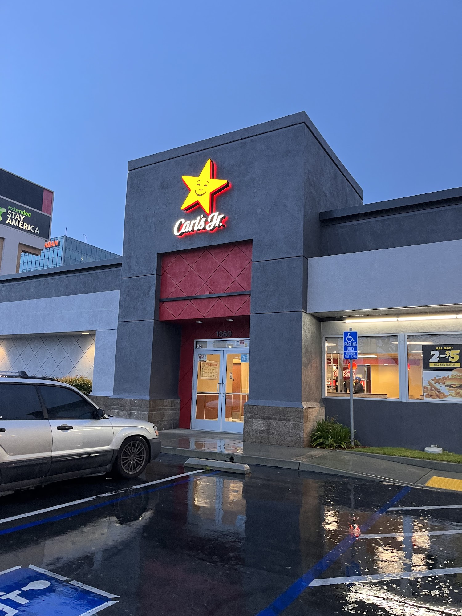 Carl’s Jr.