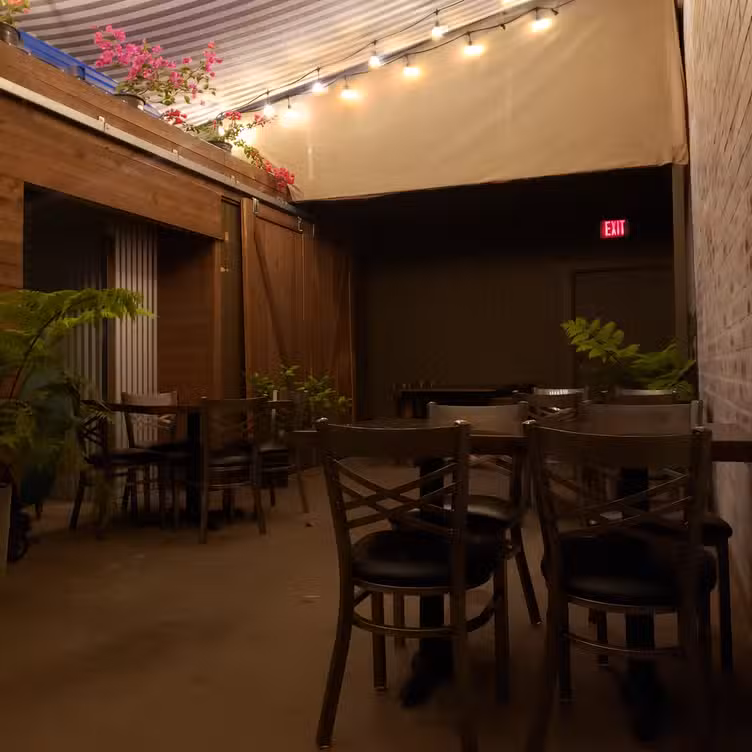 Photo credit: opentable