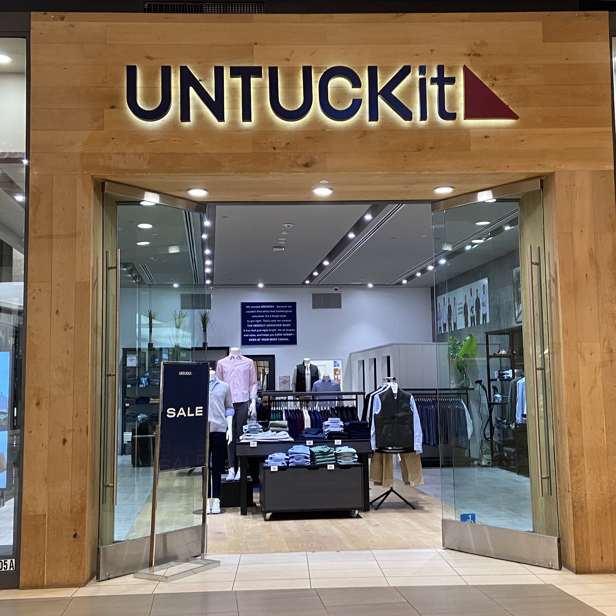 UNTUCKit