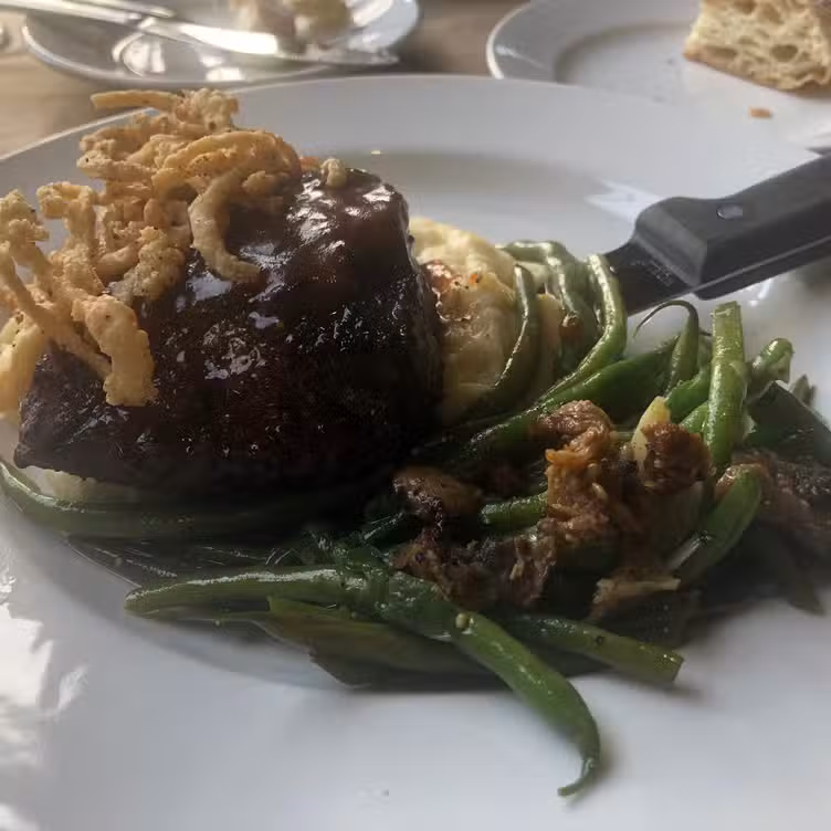 Photo credit: opentable