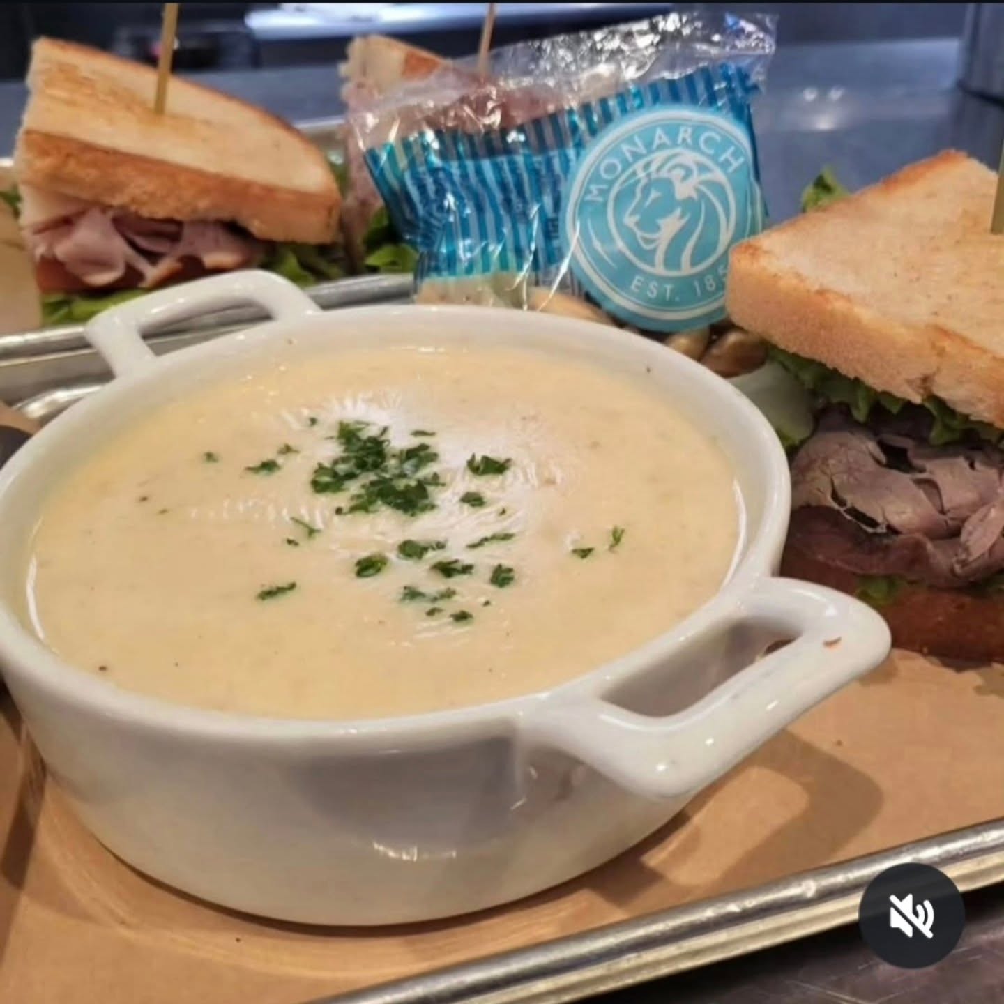 American Grub Tustin