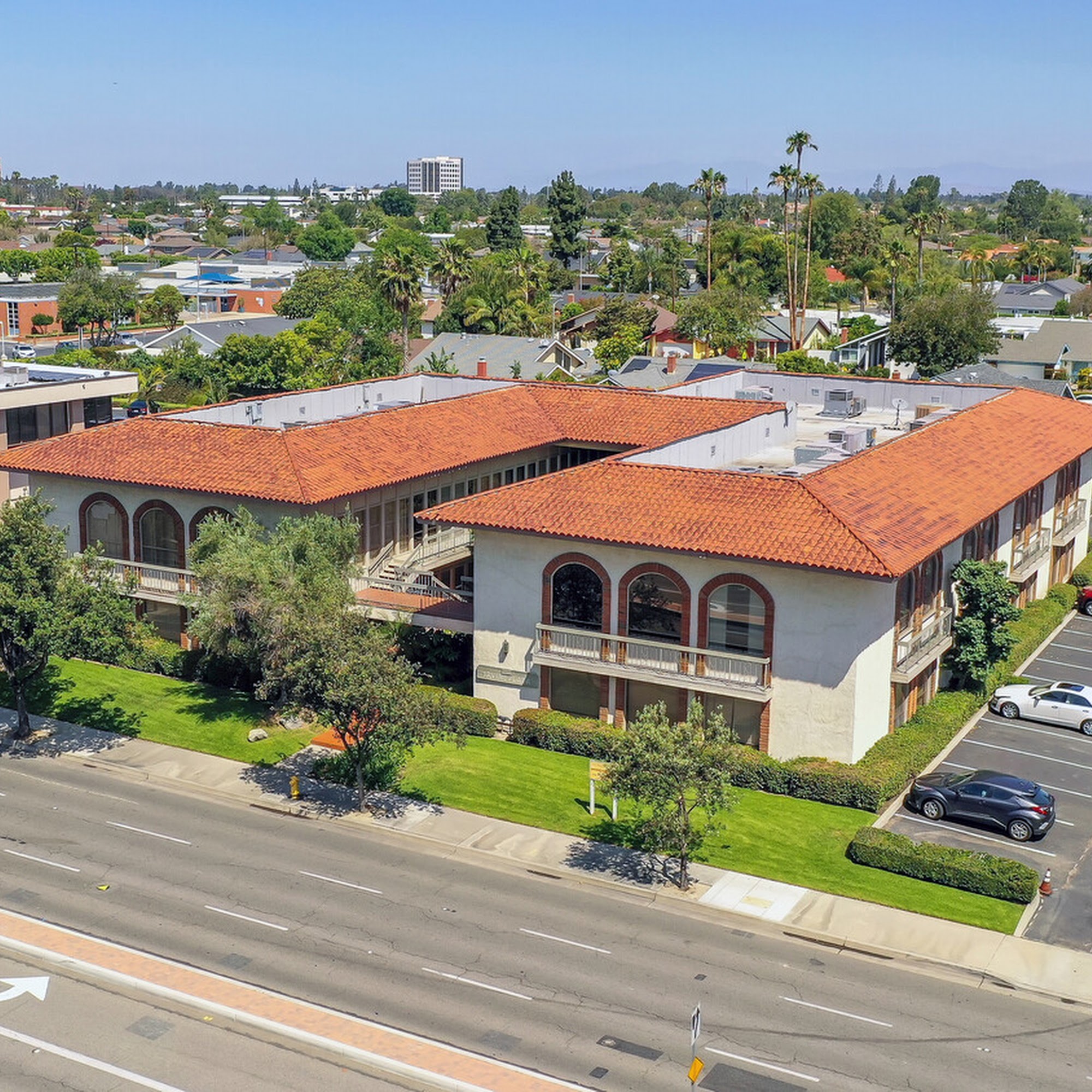 Level Up Aesthetics 17621 Irvine Blvd Suite 107, Tustin California 92780