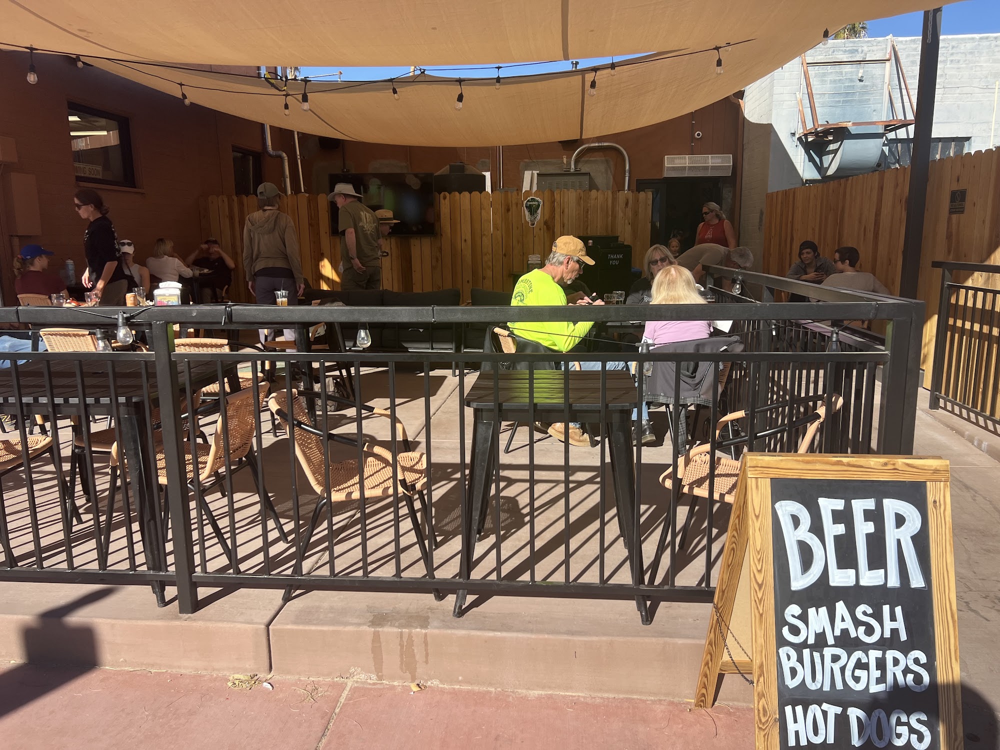29 Palms Beer Company 73565 29 Palms Hwy, Twentynine Palms, CA 92277