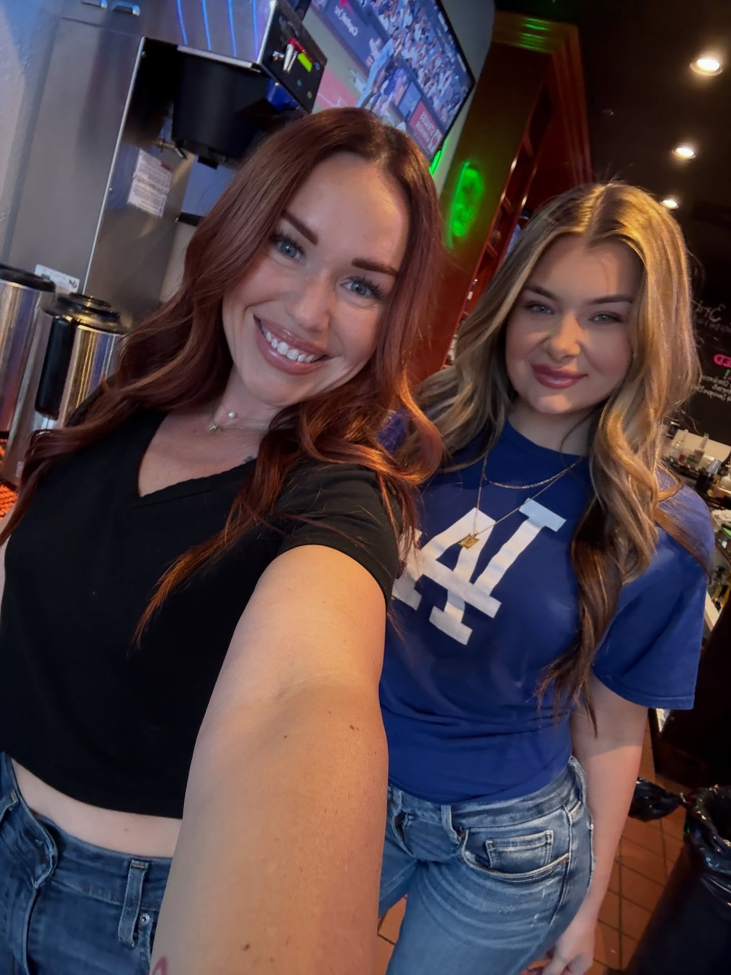 Roundin 3rd Sports Bar & Grill Upland