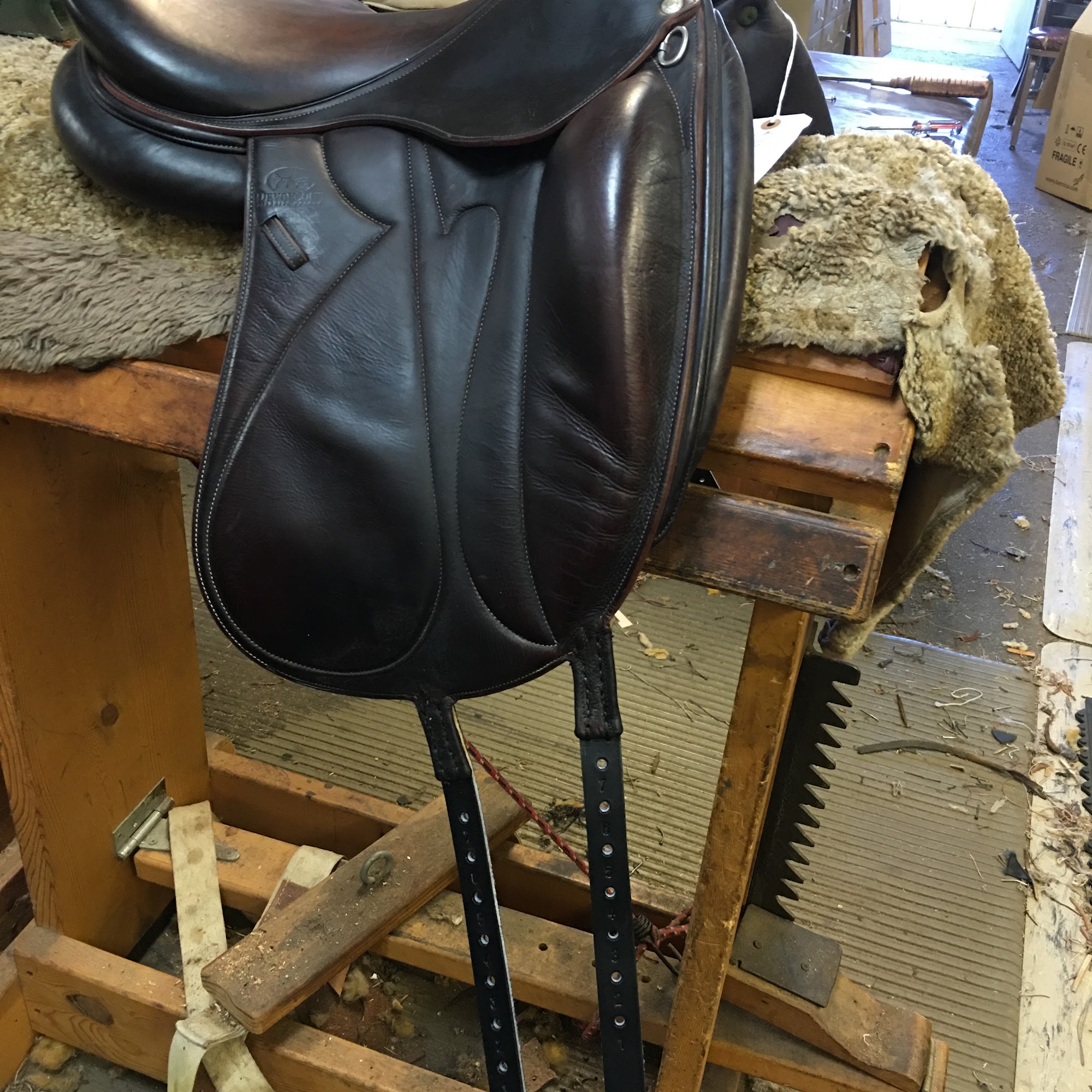 Castleberry Saddle Shop Vacaville