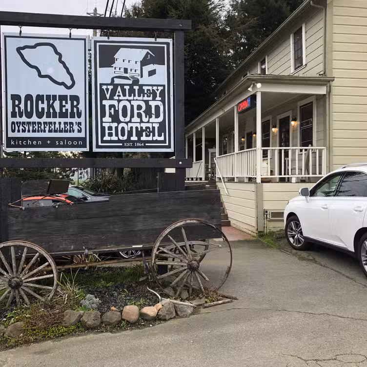 Photo credit: opentable