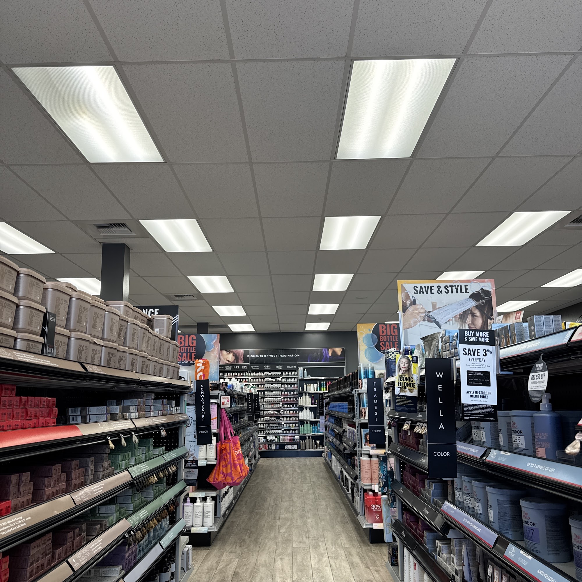 Cosmo Prof Valley Glen