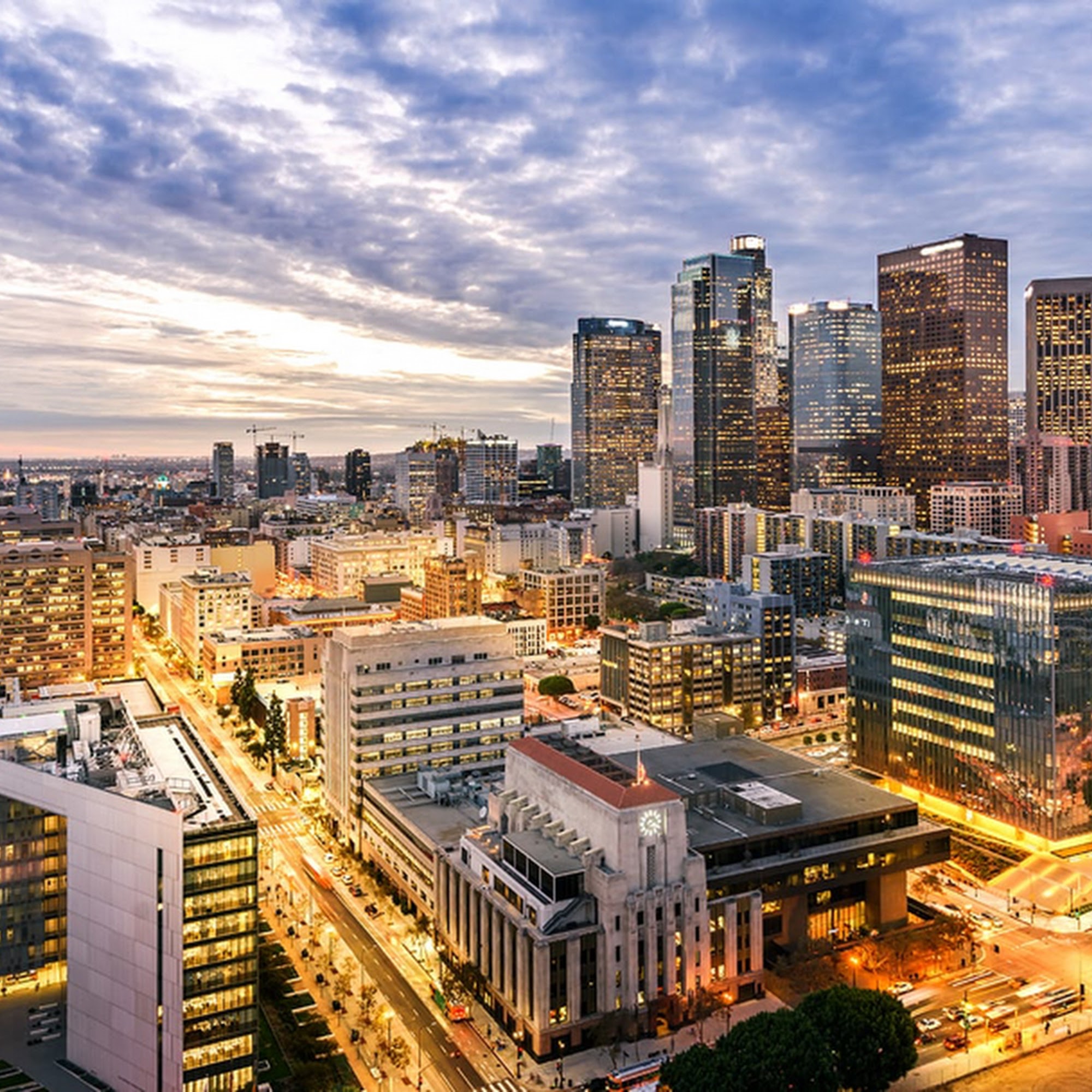 Express Main Insurance 16917 Saticoy St, Van Nuys California 91406