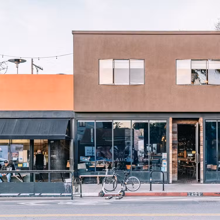 Photo credit: opentable