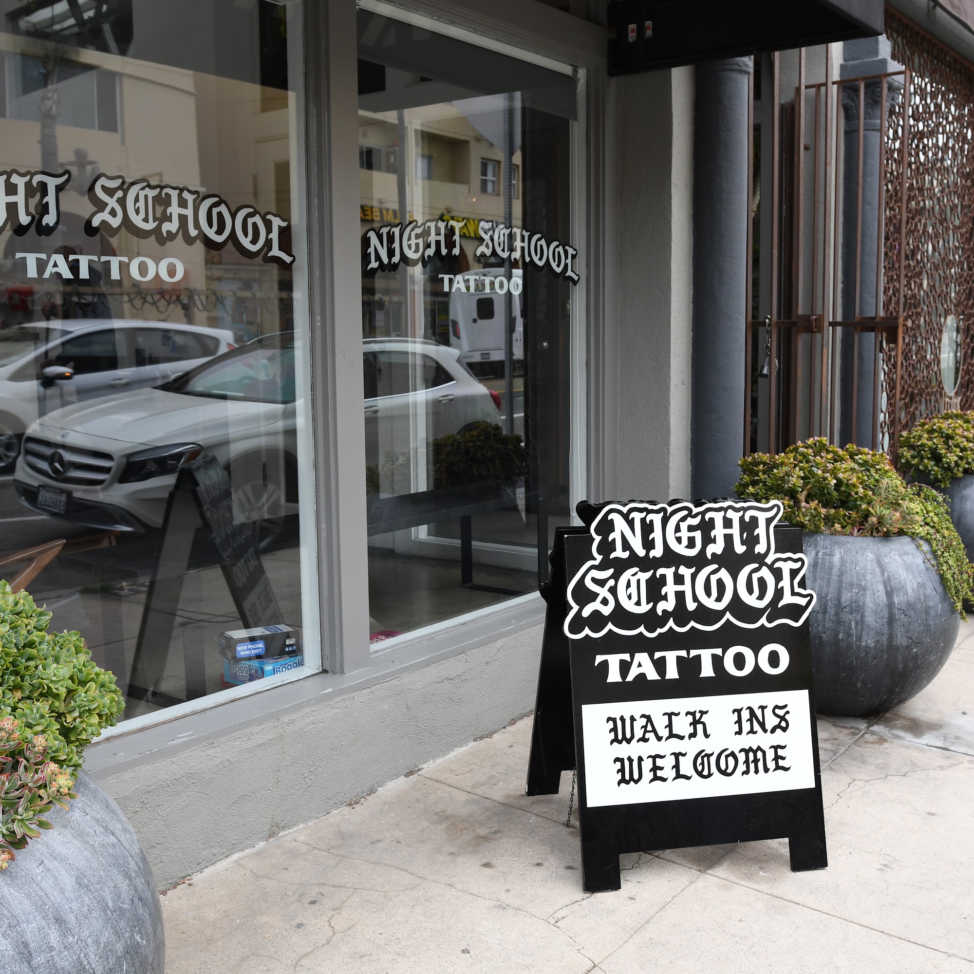 Nightschool 224 Main St, Venice California 90291