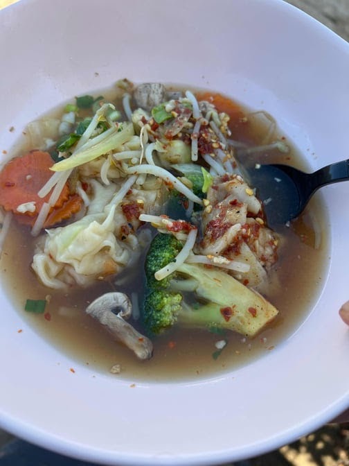 Moons Thai Cuisine Ventura