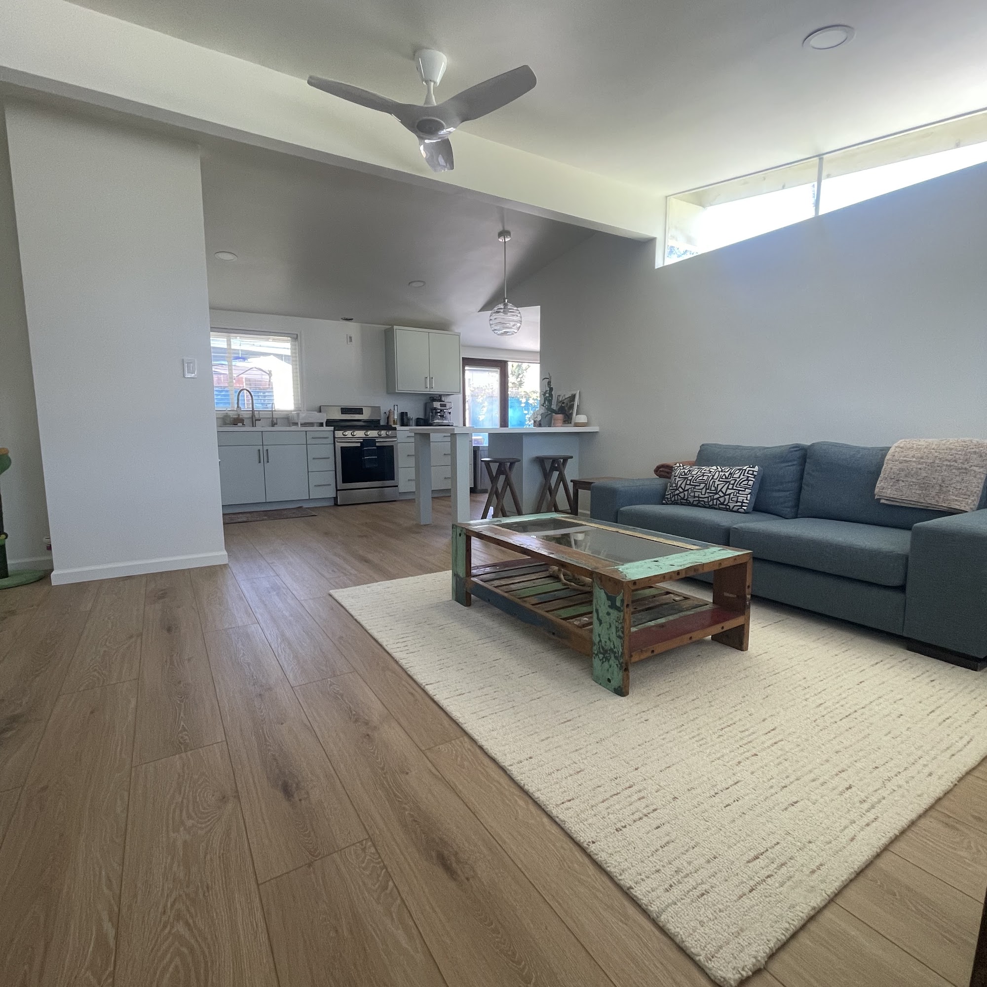 Jim Gill Flooring Inc 1956 Palma Dr # F, Ventura California 93003