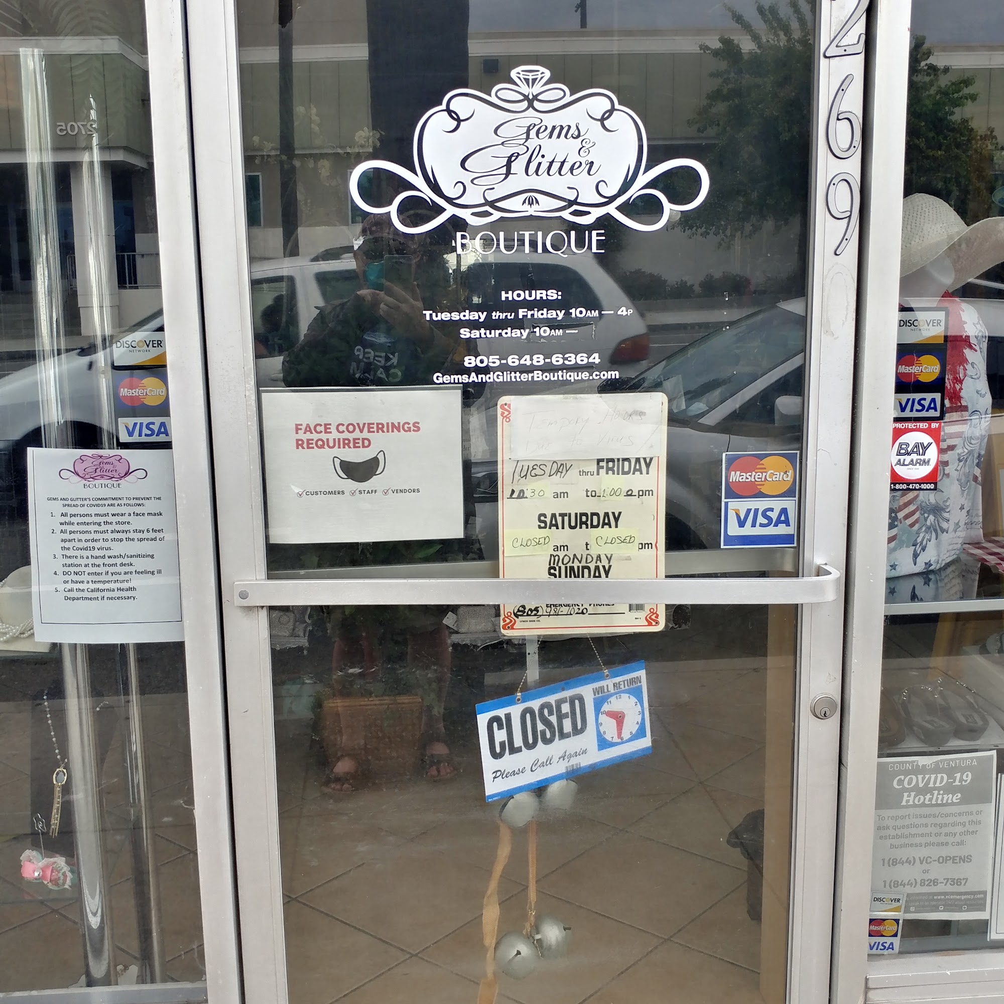 Gems and Glitter Ventura