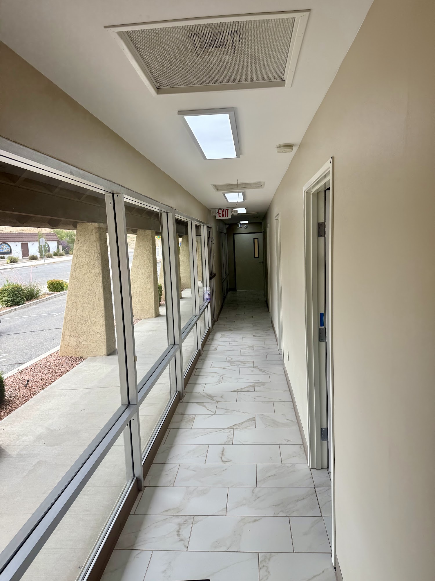 Dr. David Hernandez, MD