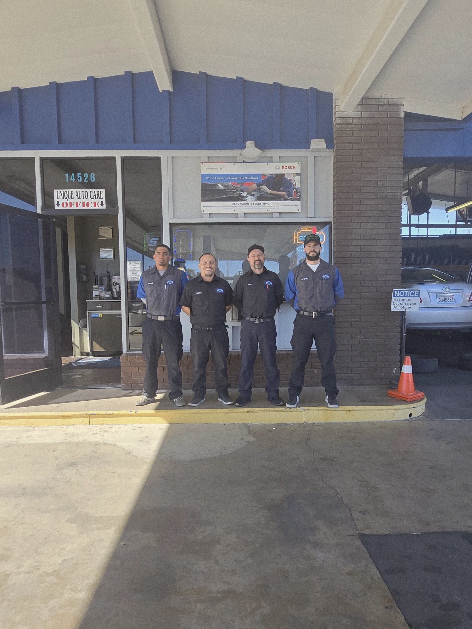 UNIQUE AUTO EXPRESS Victorville