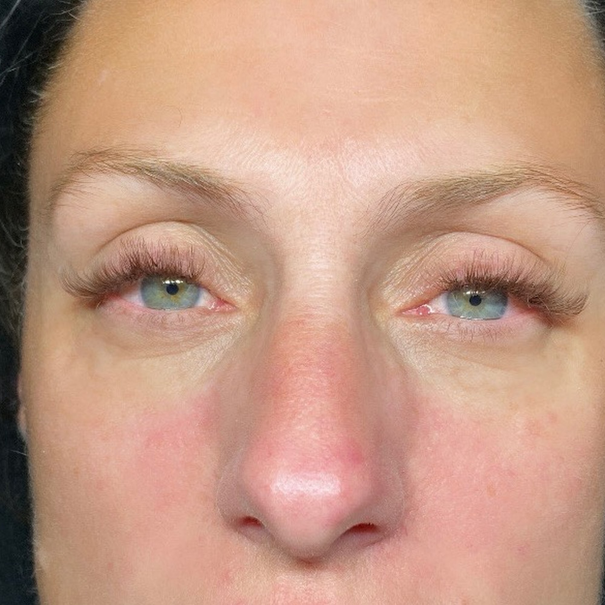 Wax’d n Lash’d 14519 7th St, Victorville California 92395