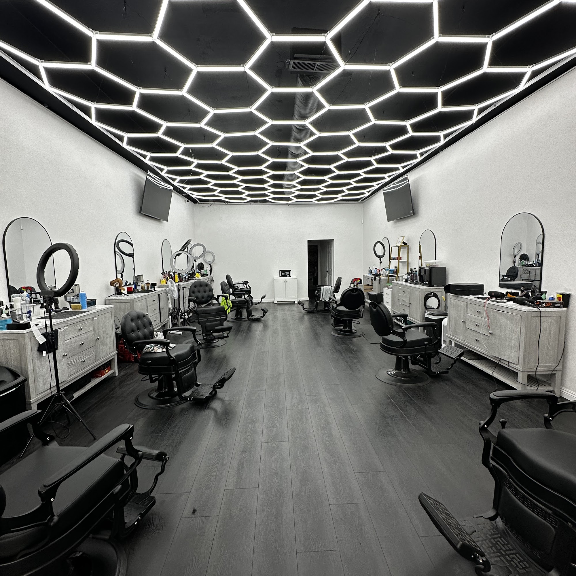 Downtown Barbershop Visalia