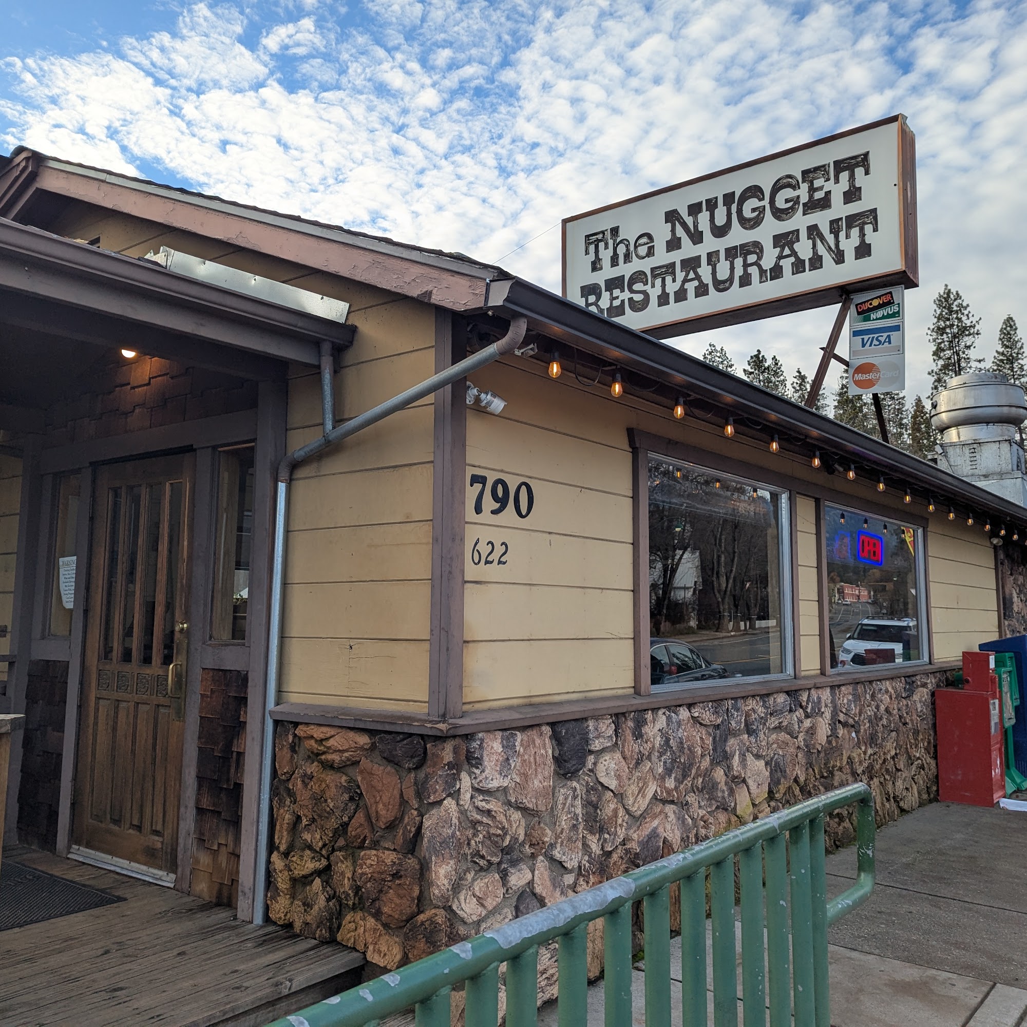 The Nugget Restaurant Weaverville