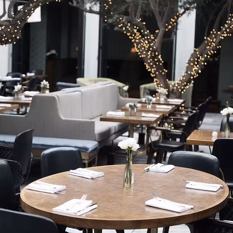 Photo credit: opentable